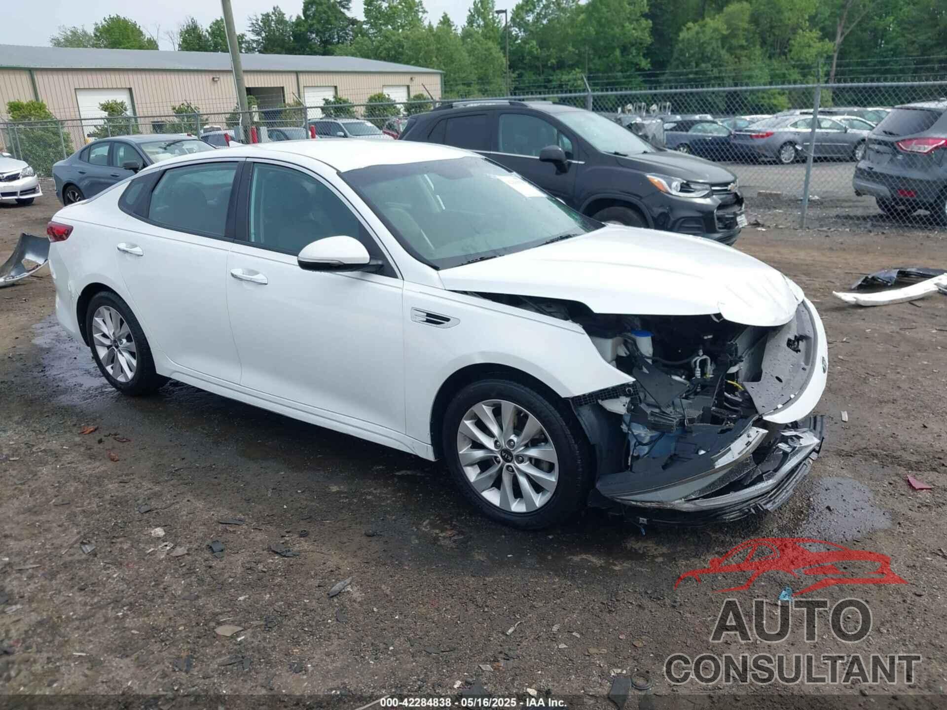 KIA OPTIMA 2018 - 5XXGT4L36JG233495
