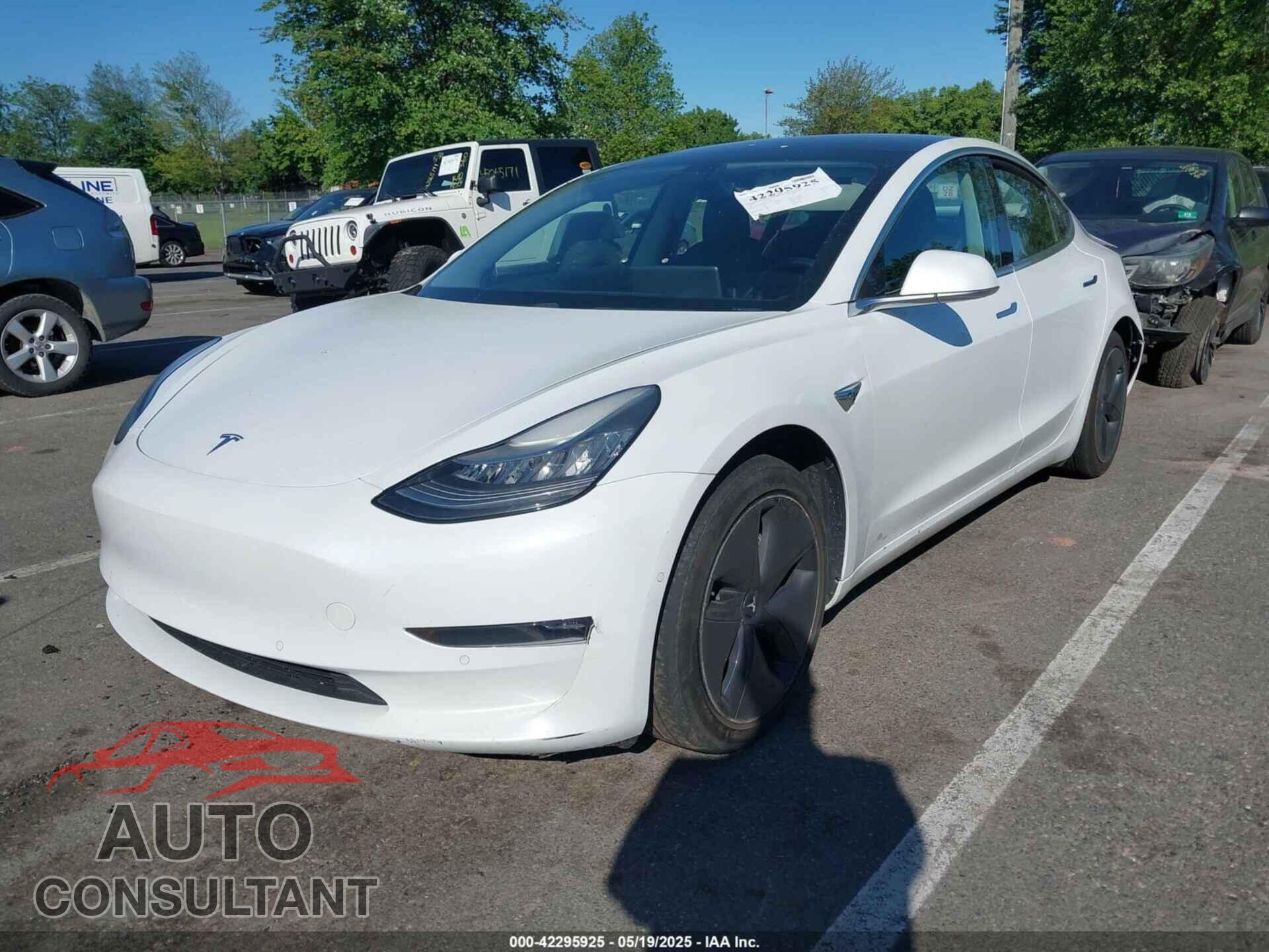 TESLA MODEL 3 2018 - 5YJ3E1EB7JF108455