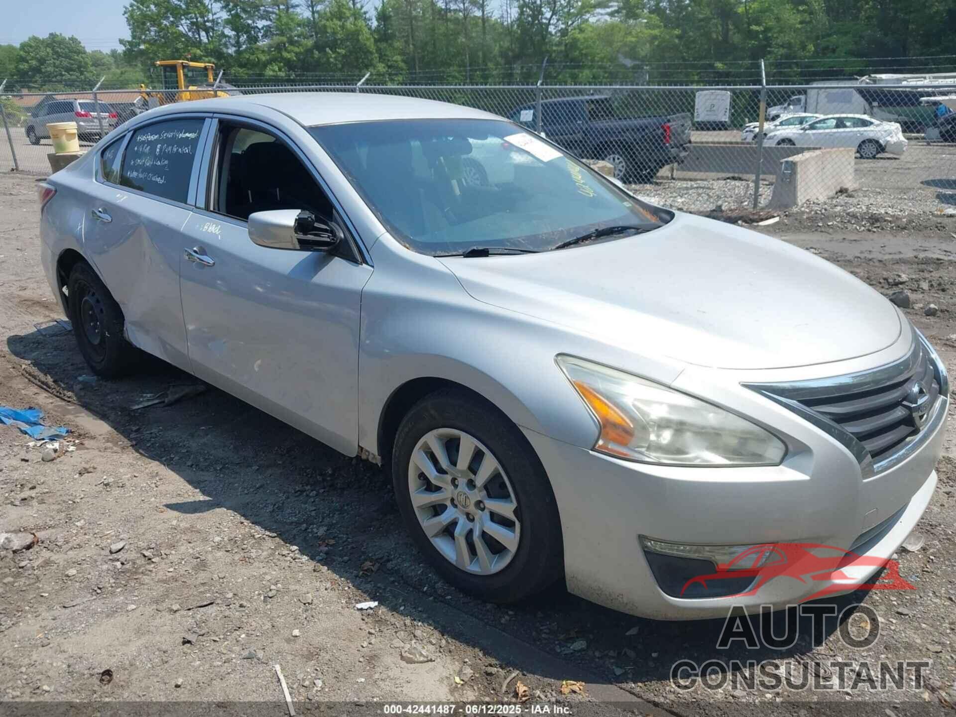 NISSAN ALTIMA 2015 - 1N4AL3AP5FN918451