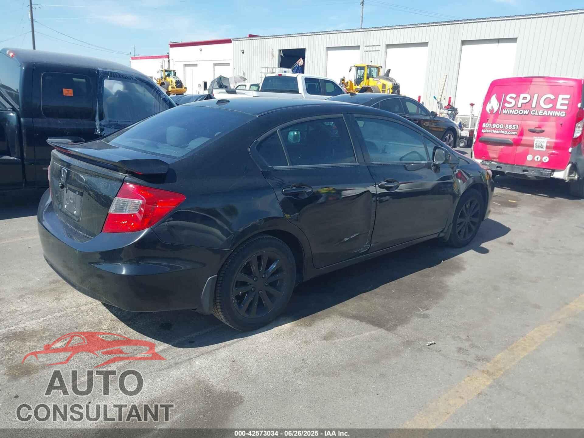 HONDA CIVIC 2012 - 2HGFB2F85CH521973