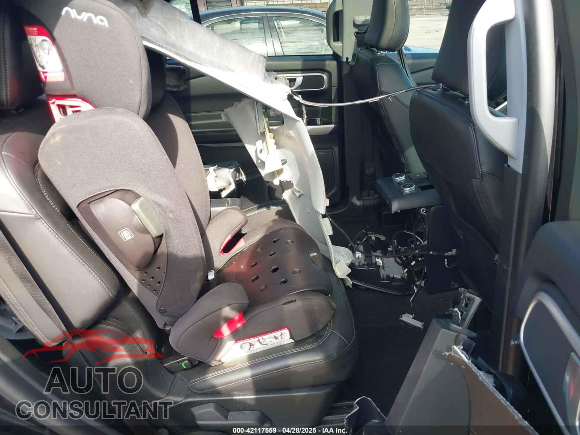FORD EXPLORER 2022 - 1FMSK8DH9NGB27633