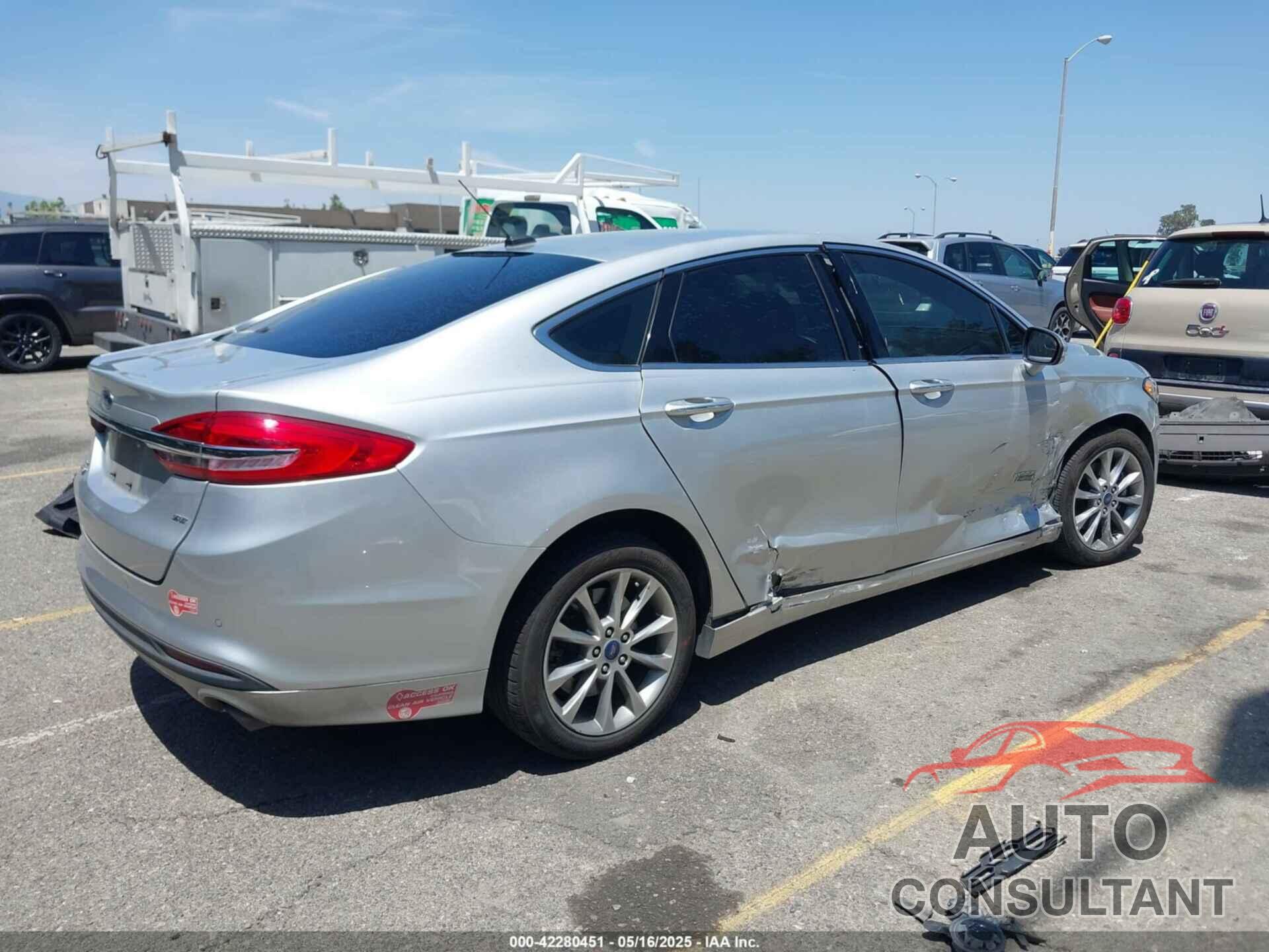FORD FUSION ENERGI 2018 - 3FA6P0PU9JR187261
