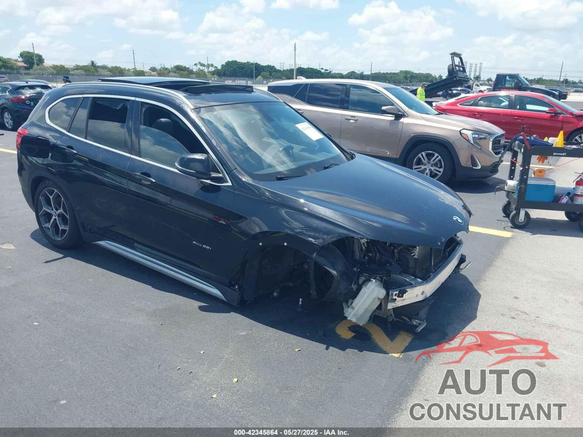 BMW X1 2018 - WBXHT3C35J5K27371