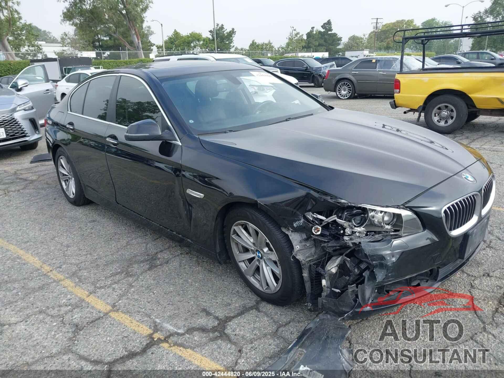 BMW 528I 2016 - WBA5A5C59GG352046