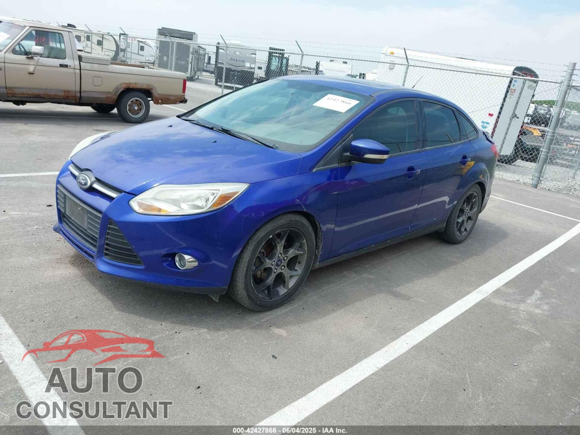 FORD FOCUS 2014 - 1FADP3F21EL307213