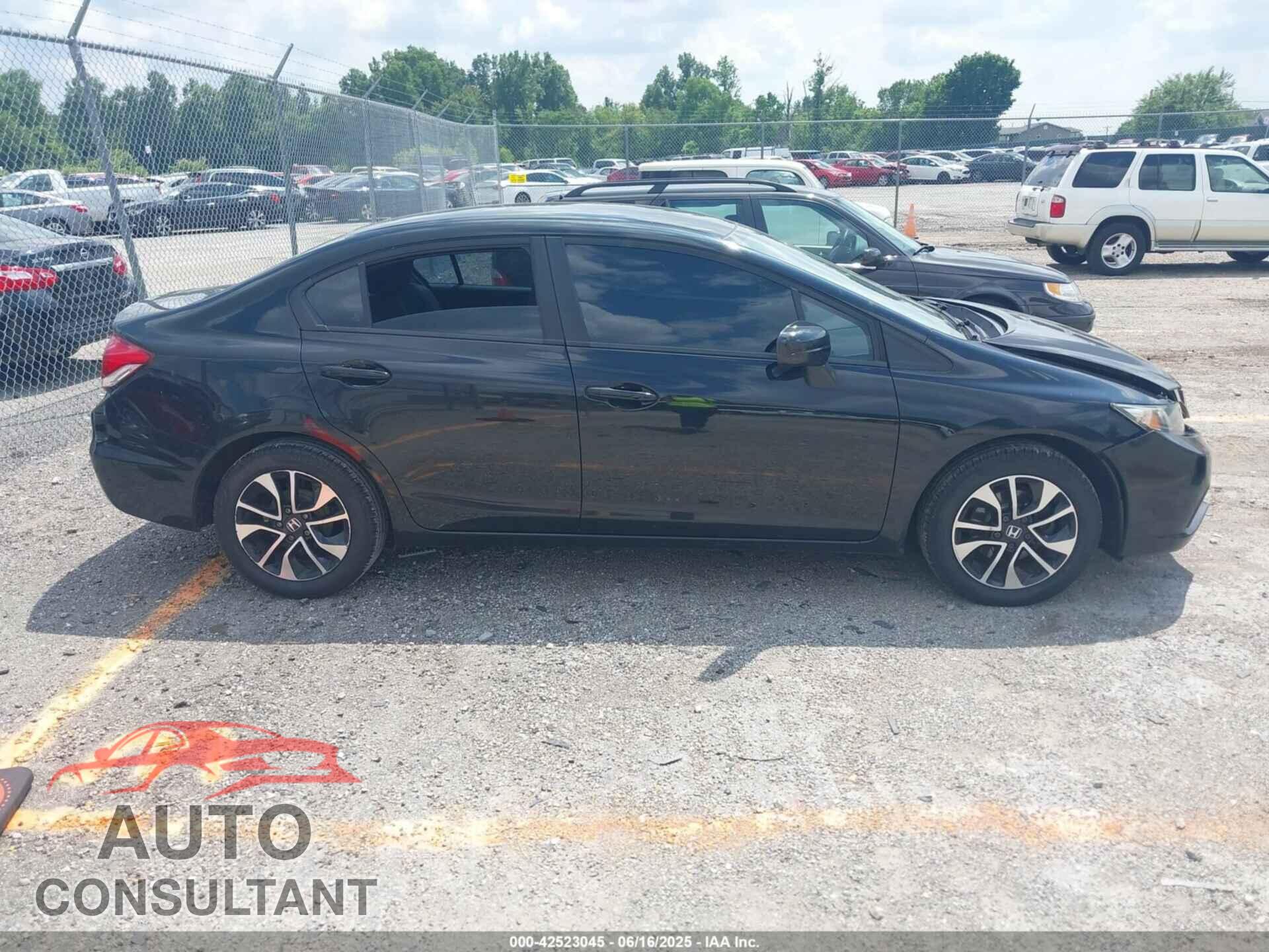 HONDA CIVIC 2014 - 19XFB2F53EE256876