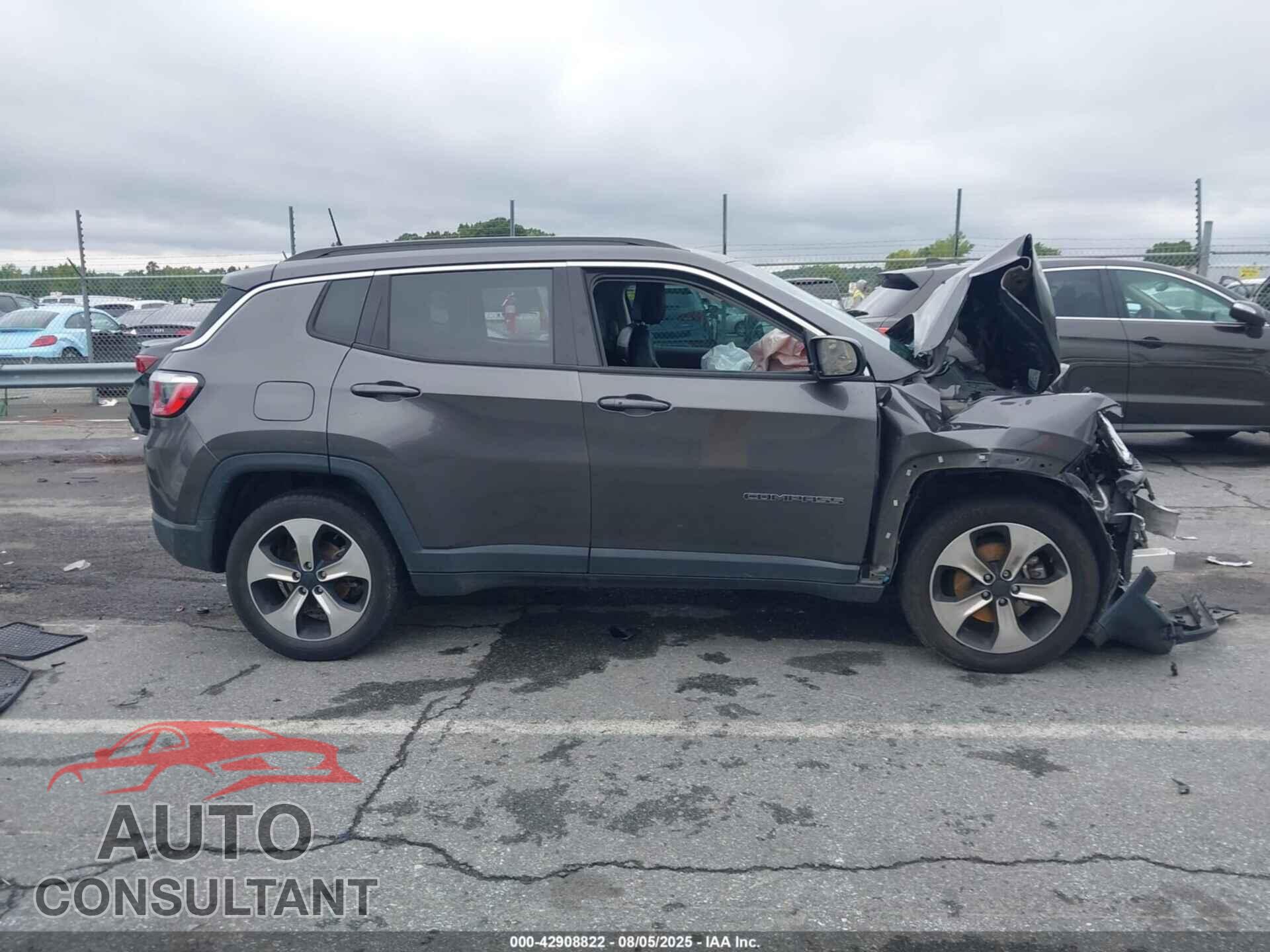 JEEP COMPASS 2018 - 3C4NJCBB9JT137364