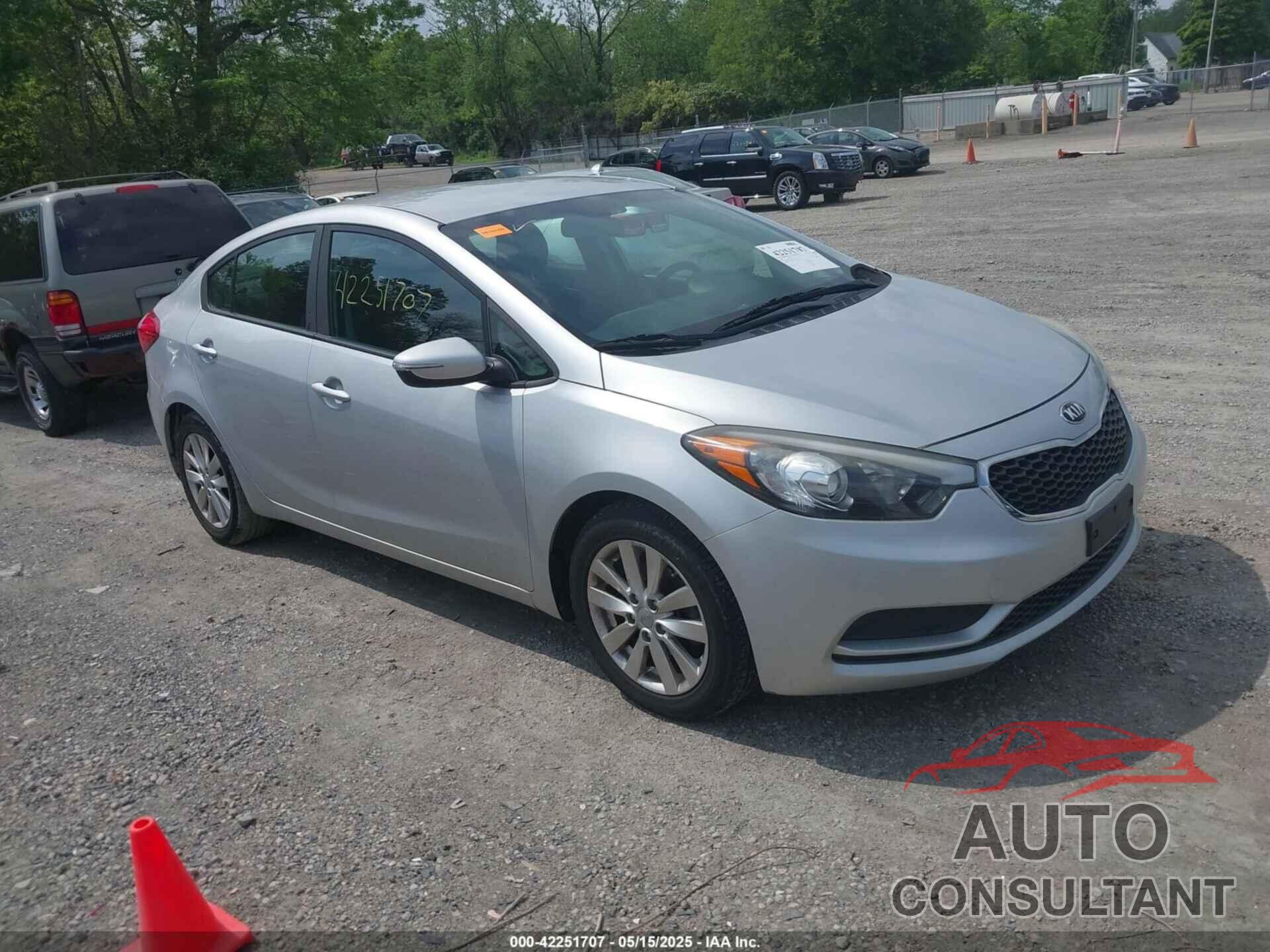 KIA FORTE 2016 - KNAFX4A67G5507052