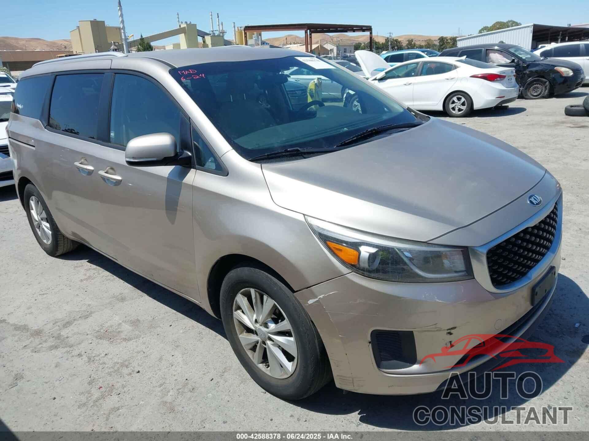 KIA SEDONA 2016 - KNDMB5C10G6099259
