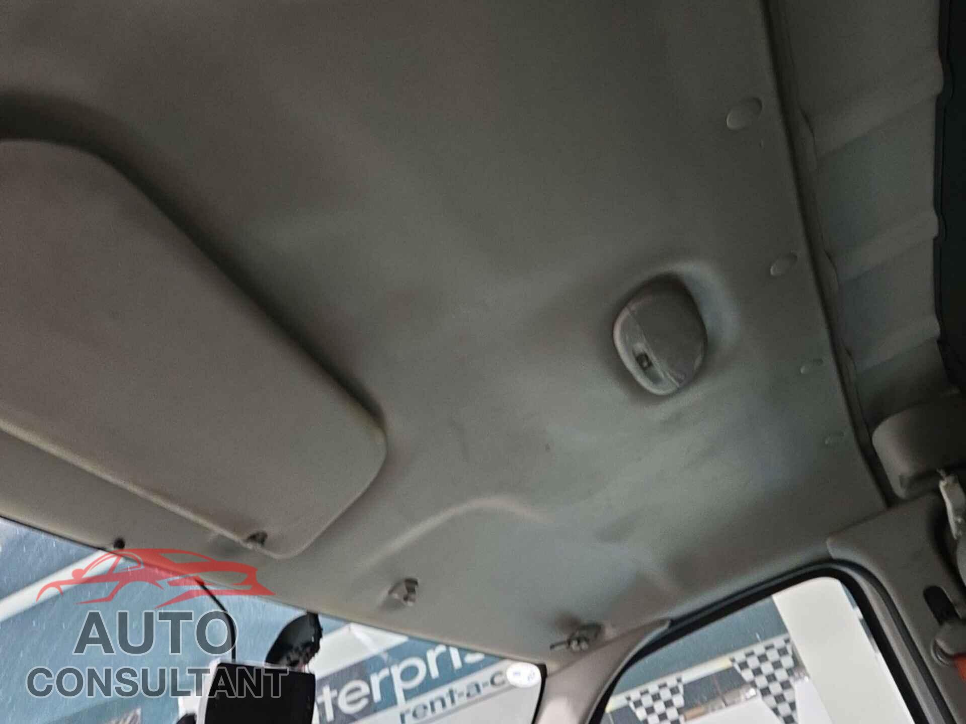 FORD ECONOLINE 2010 - 1FTNE1EW4ADA91052