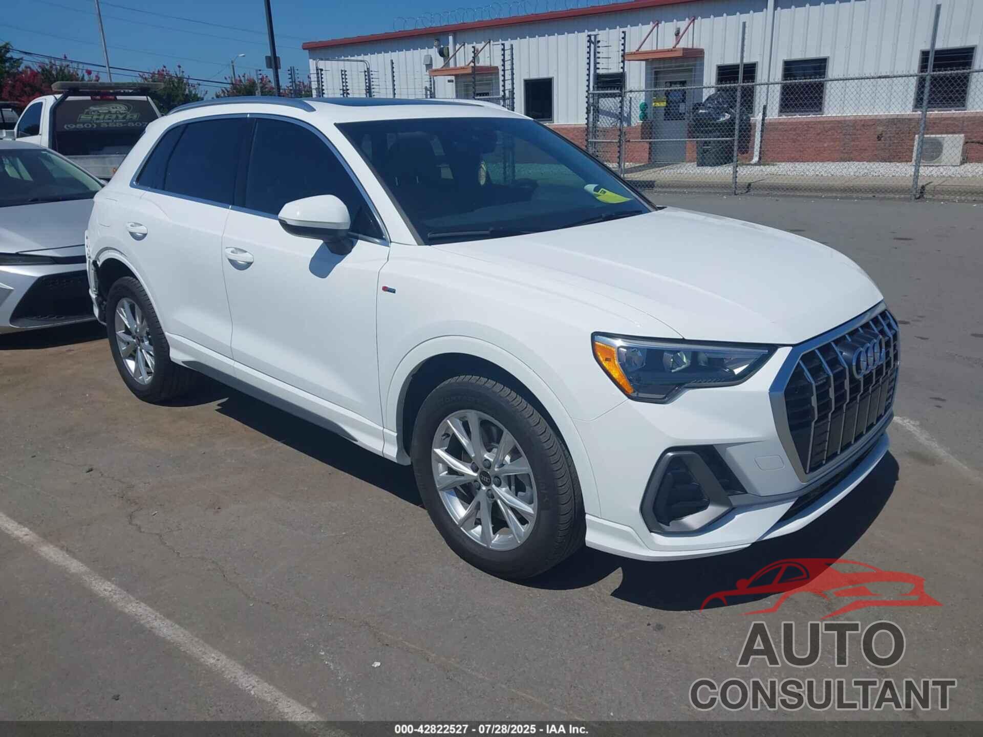 AUDI Q3 2022 - WA1DECF32N1115040