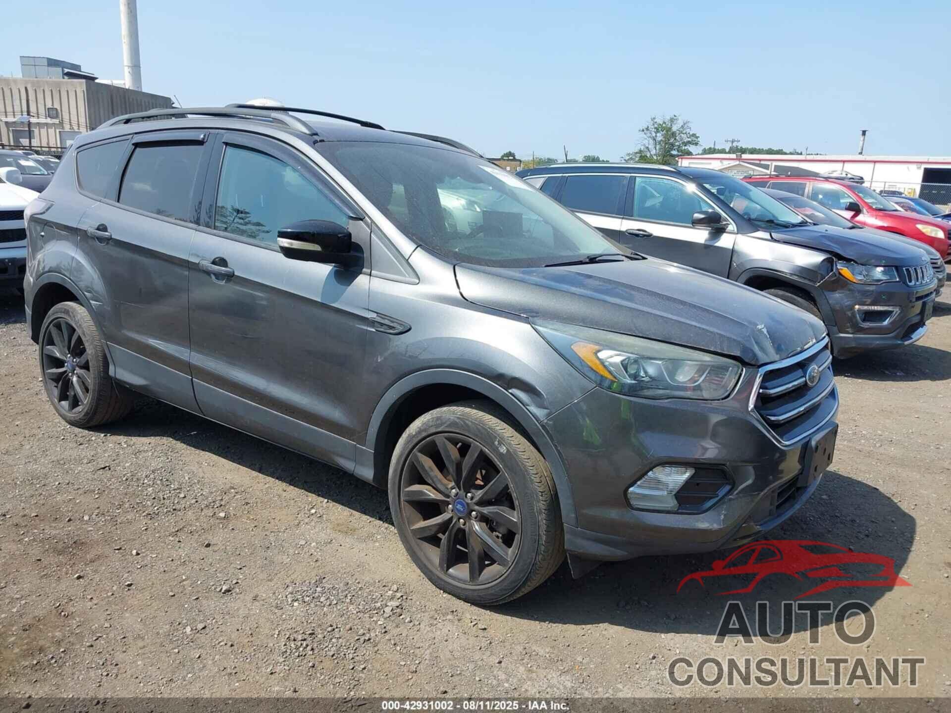 FORD ESCAPE 2017 - 1FMCU9JDXHUB25627