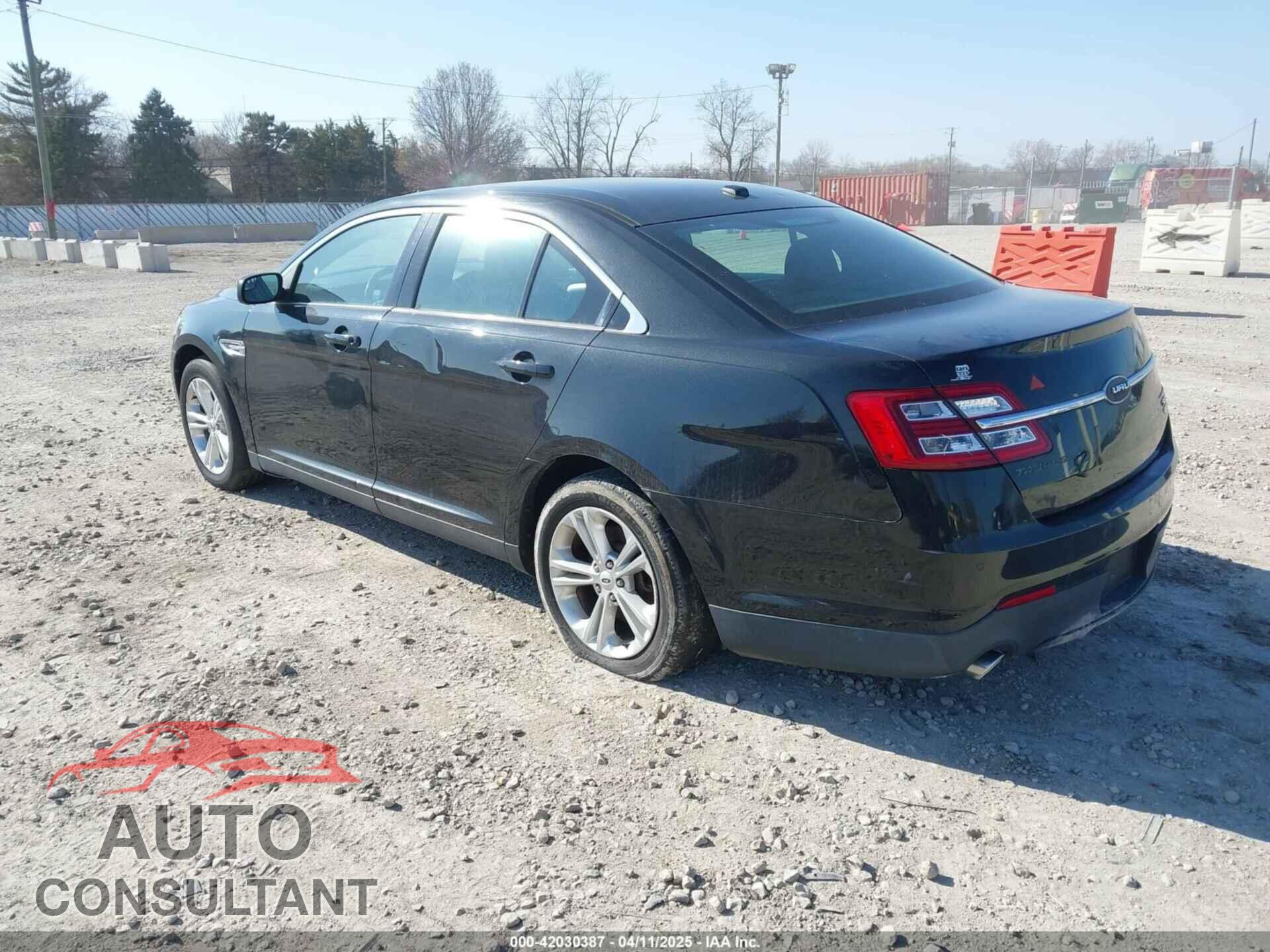 FORD TAURUS 2013 - 1FAHP2E96DG148836