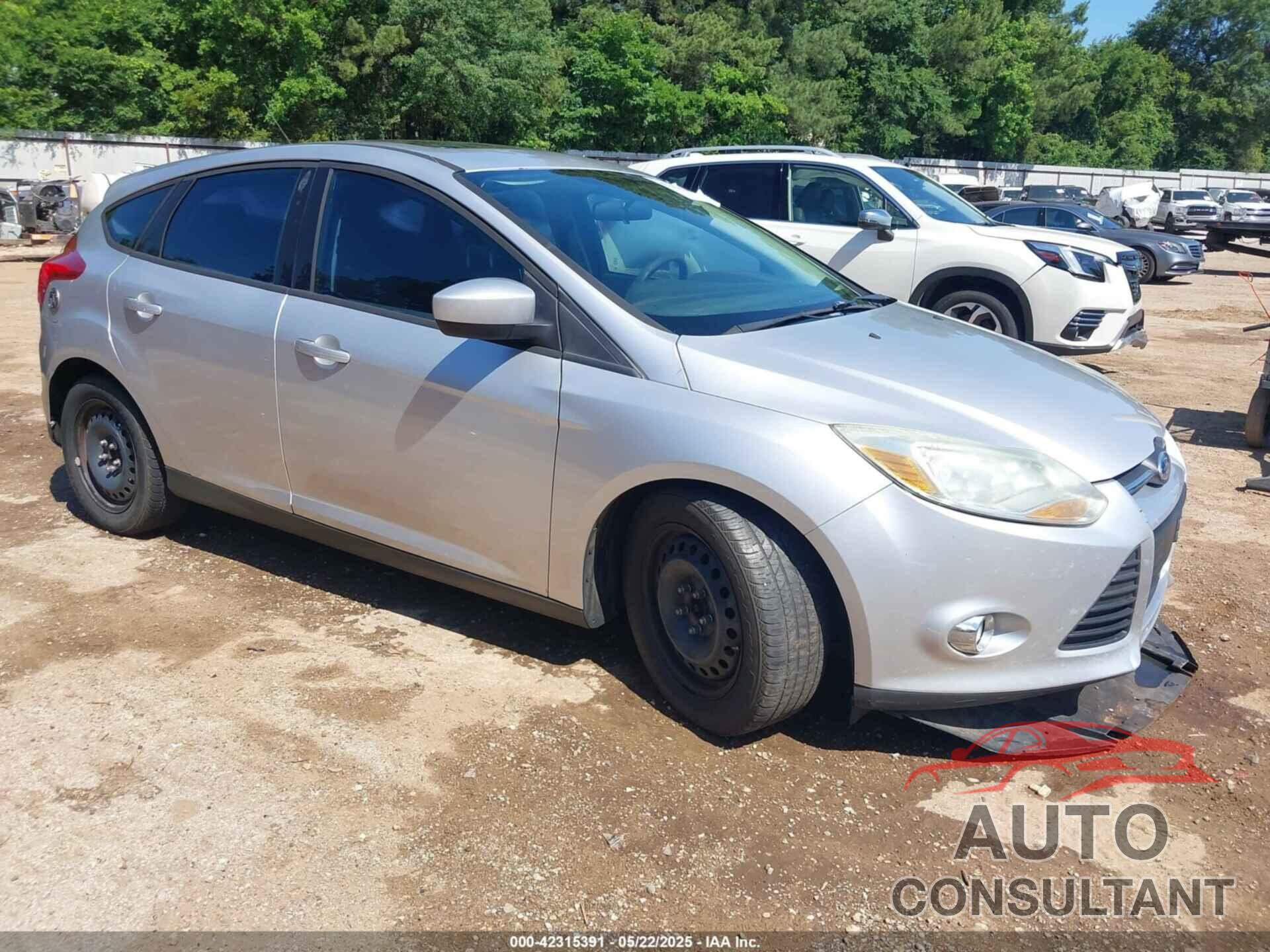 FORD FOCUS 2012 - 1FAHP3K23CL194921