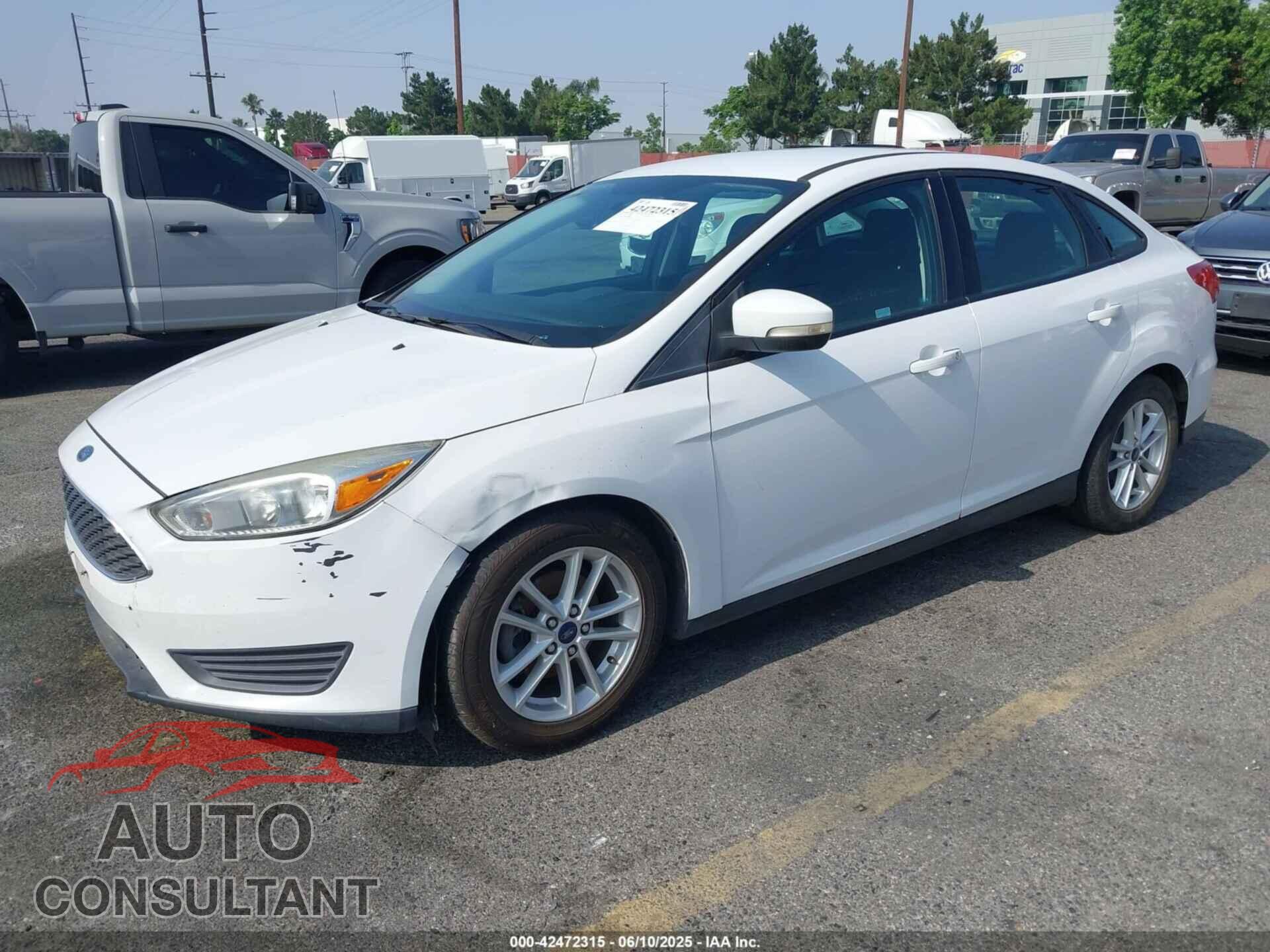 FORD FOCUS 2017 - 1FADP3F27HL206567