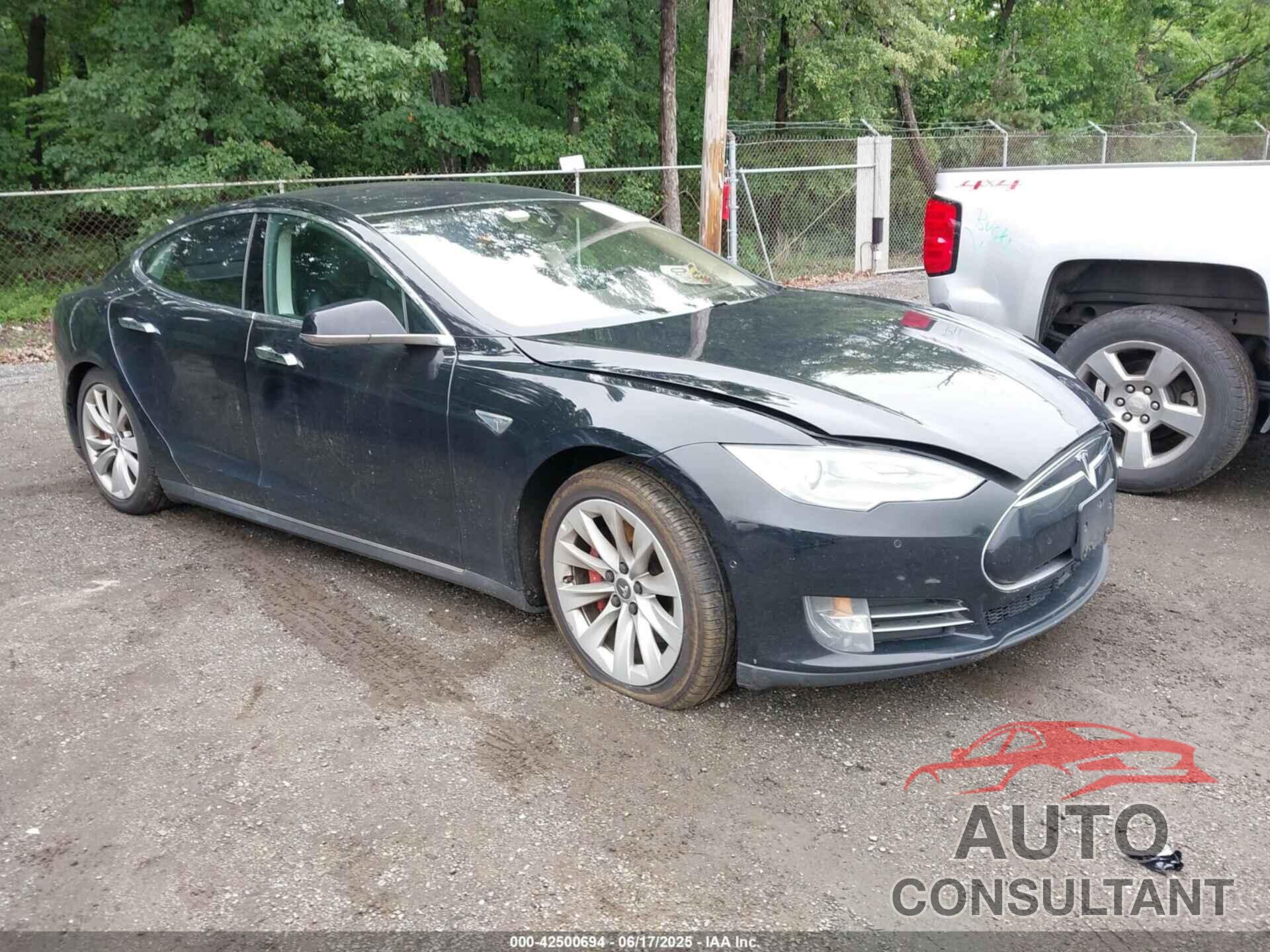 TESLA MODEL S 2014 - 5YJSA1H25EFP64310