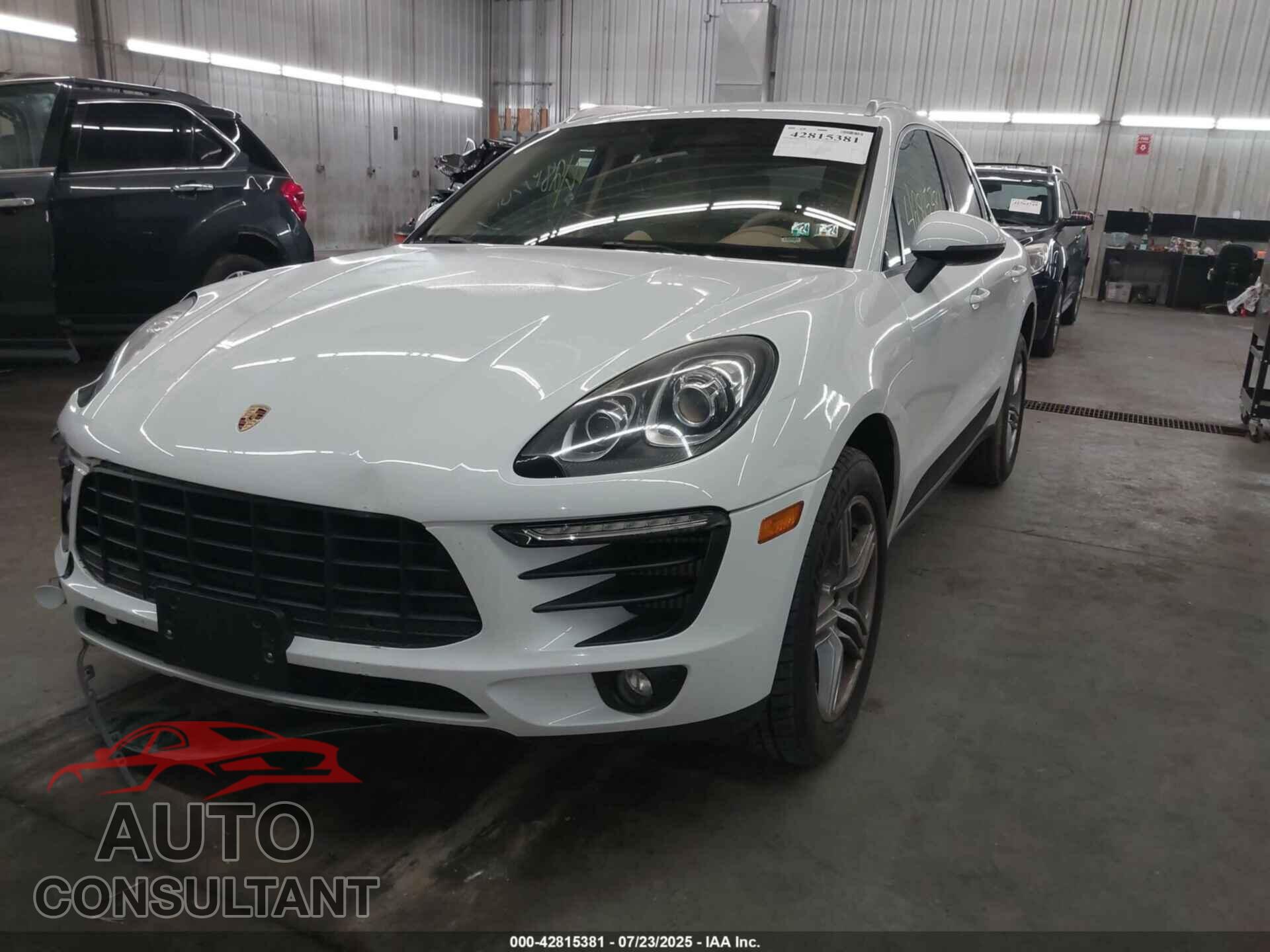 PORSCHE MACAN 2015 - WP1AB2A55FLB57632