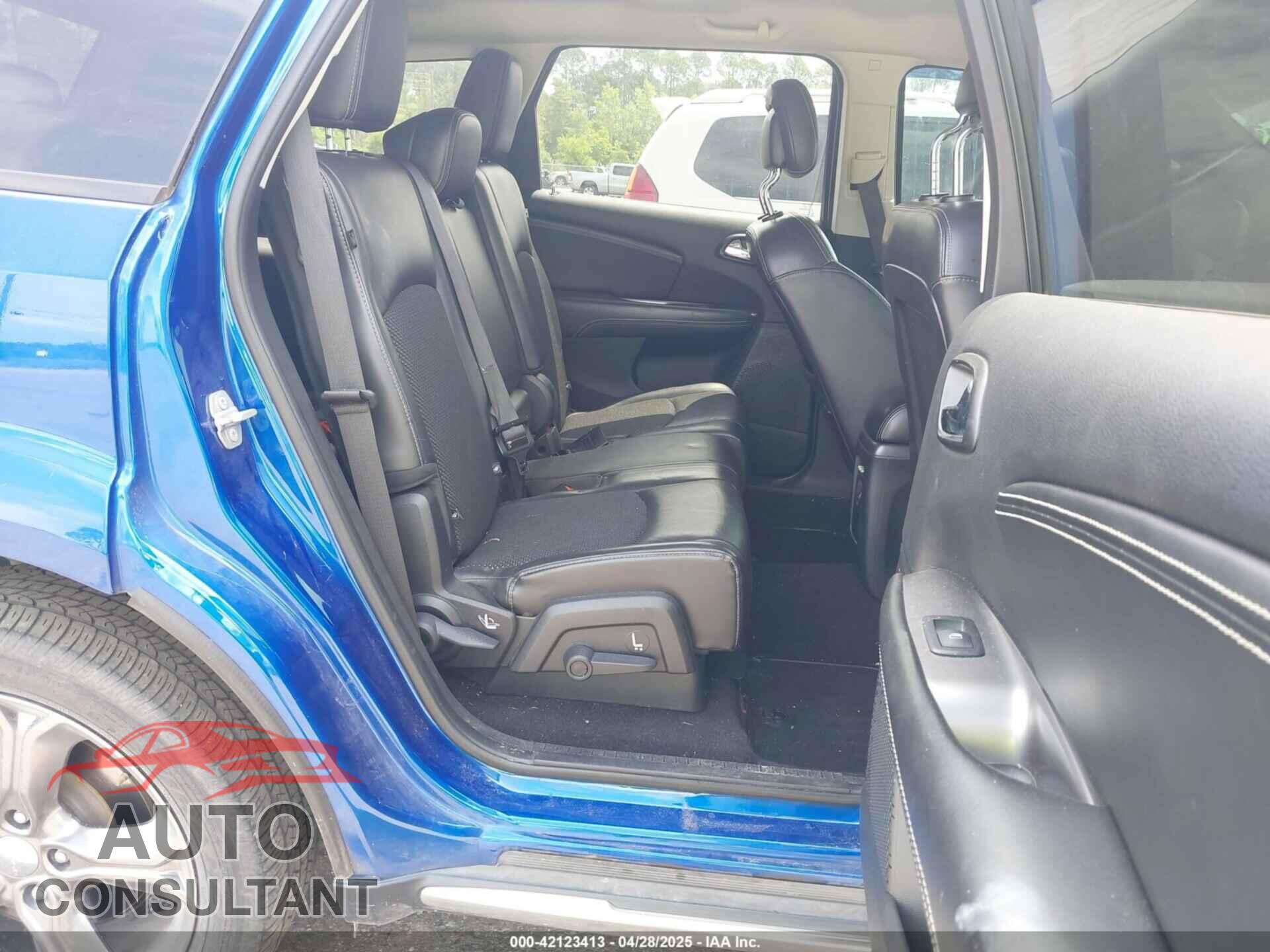 DODGE JOURNEY 2015 - 3C4PDCGG9FT617772