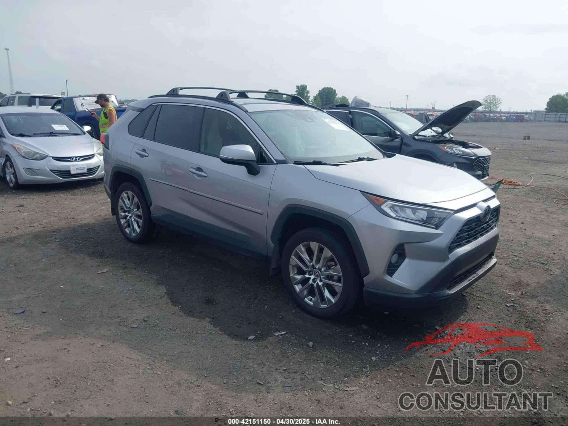 TOYOTA RAV4 2021 - JTMC1RFV9MD522528