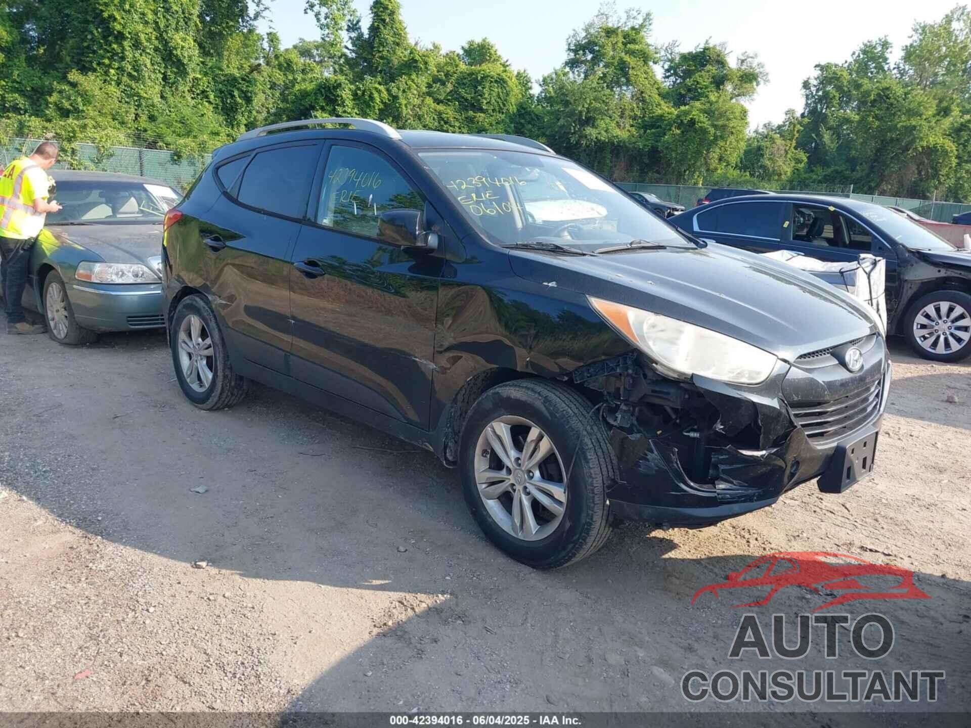 HYUNDAI TUCSON 2011 - KM8JUCAC8BU186235