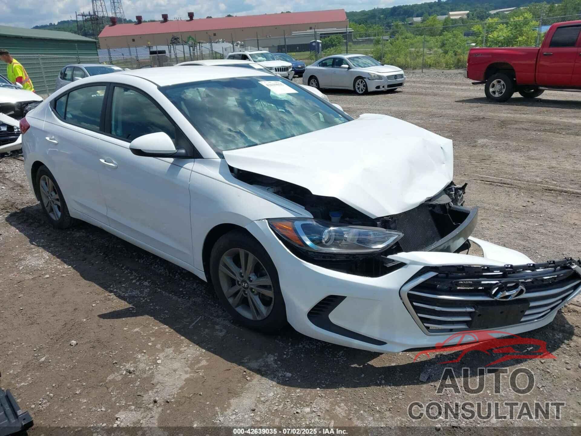 HYUNDAI ELANTRA 2018 - 5NPD84LF9JH245594