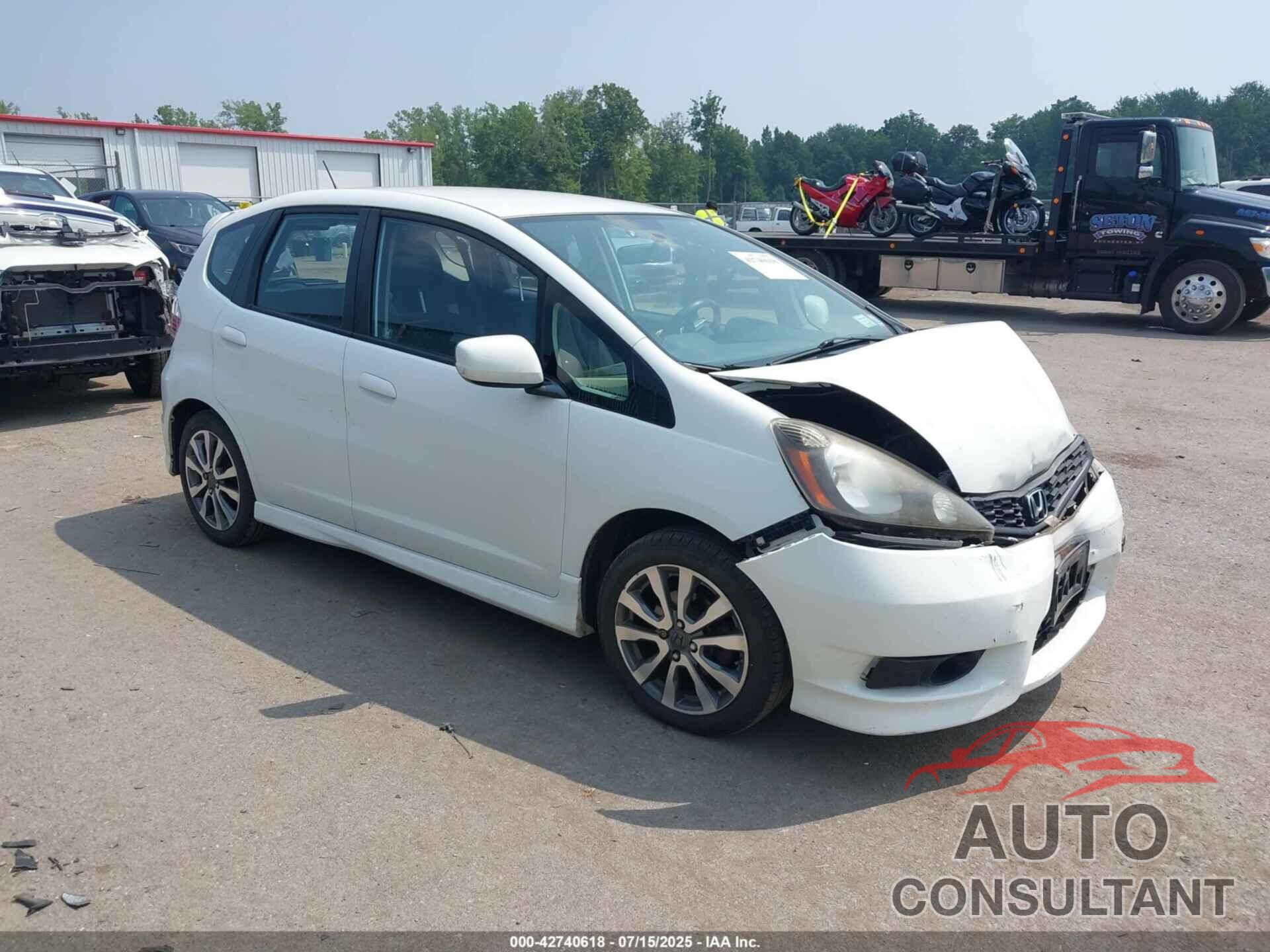 HONDA FIT 2013 - JHMGE8H50DC000338