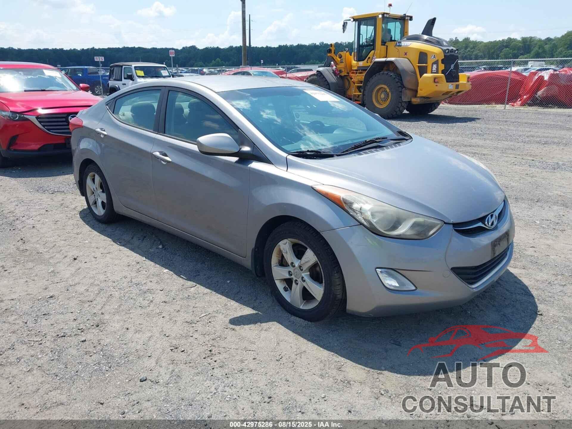 HYUNDAI ELANTRA 2012 - KMHDH4AE7CU419340