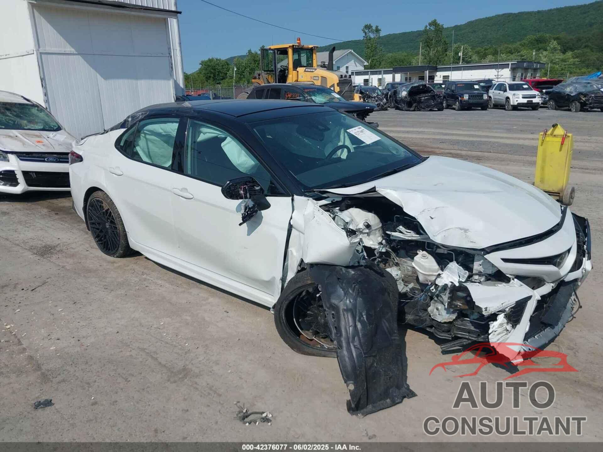 TOYOTA CAMRY 2023 - 4T1KZ1AK1PU081786