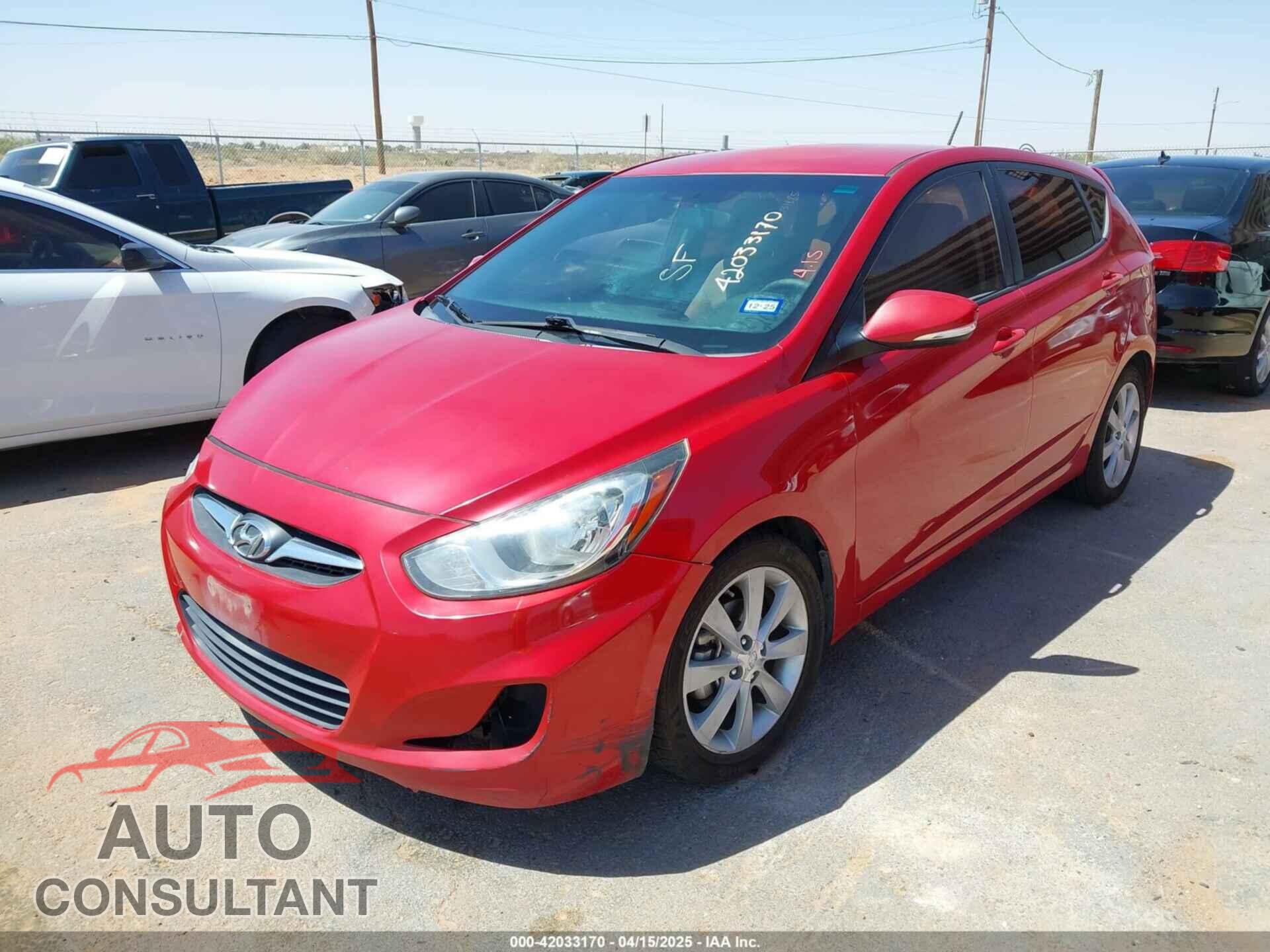 HYUNDAI ACCENT 2013 - KMHCU5AEXDU121041