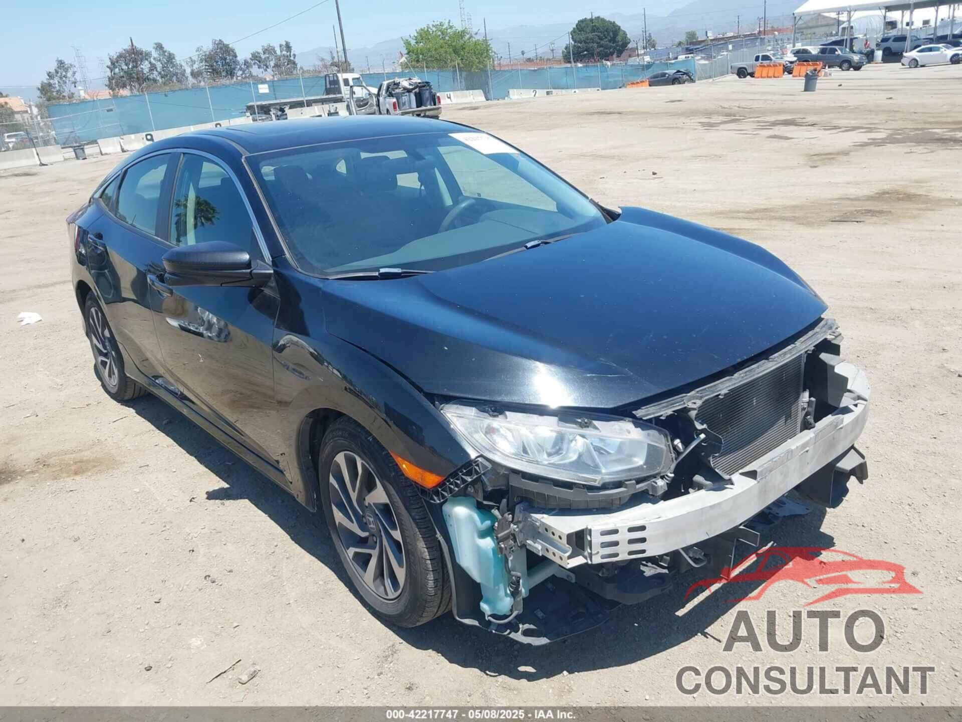 HONDA CIVIC 2018 - 2HGFC2F70JH511756