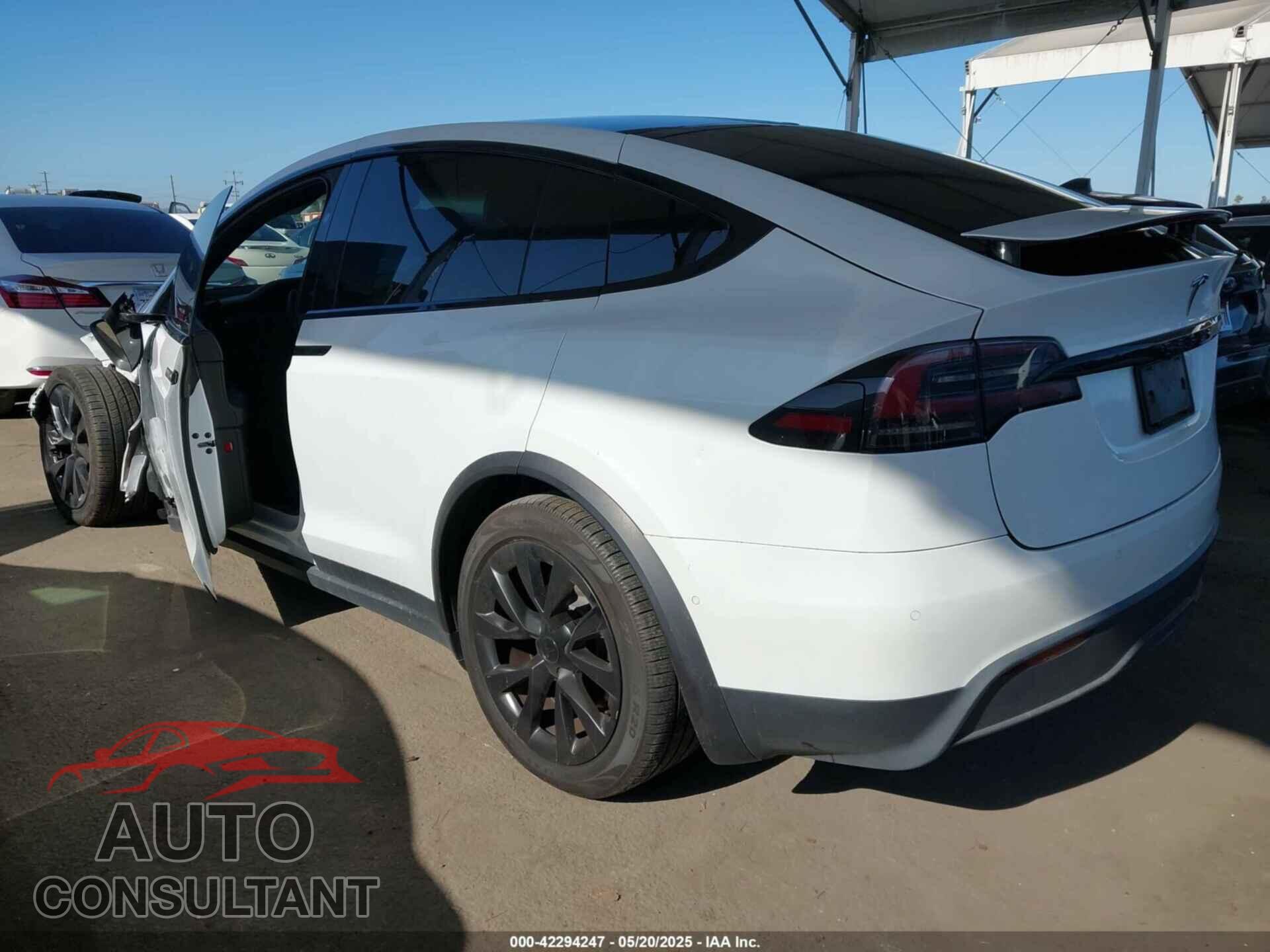 TESLA MODEL X 2022 - 7SAXCBE57NF337329