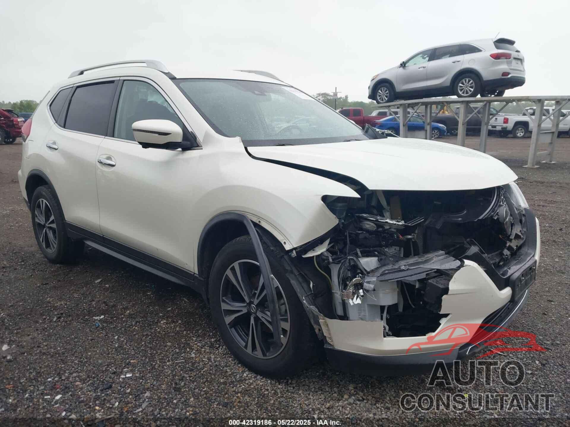 NISSAN ROGUE 2019 - JN8AT2MV4KW399142