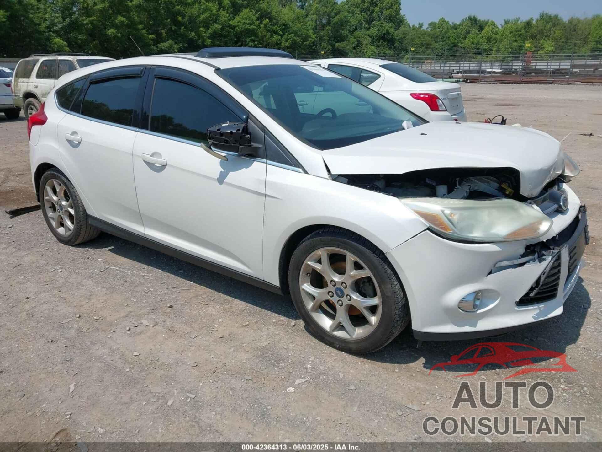 FORD FOCUS 2012 - 1FAHP3M21CL390174