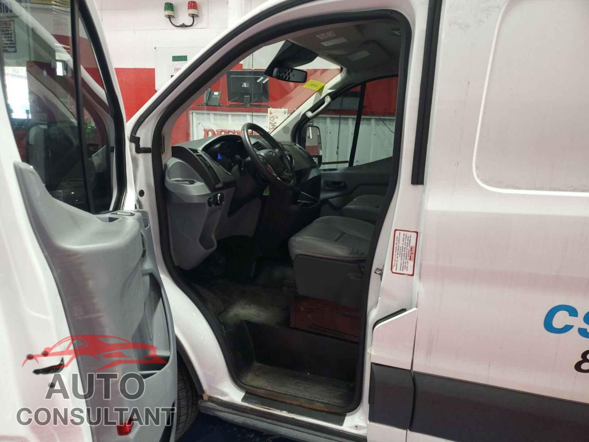 FORD TRANSIT-150 2015 - 1FTNE2YM2FKB32300