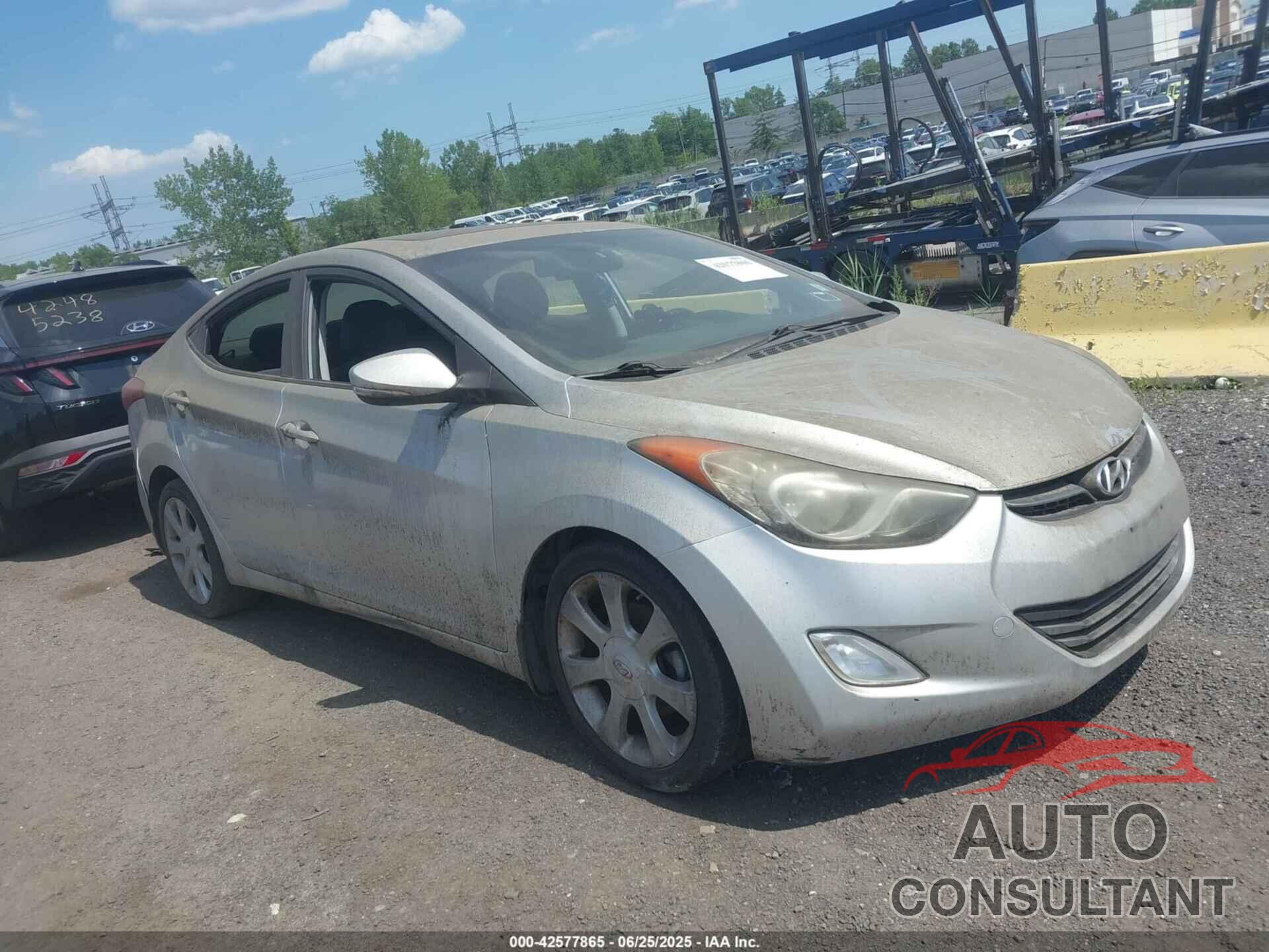 HYUNDAI ELANTRA 2013 - KMHDH4AE2DU624761