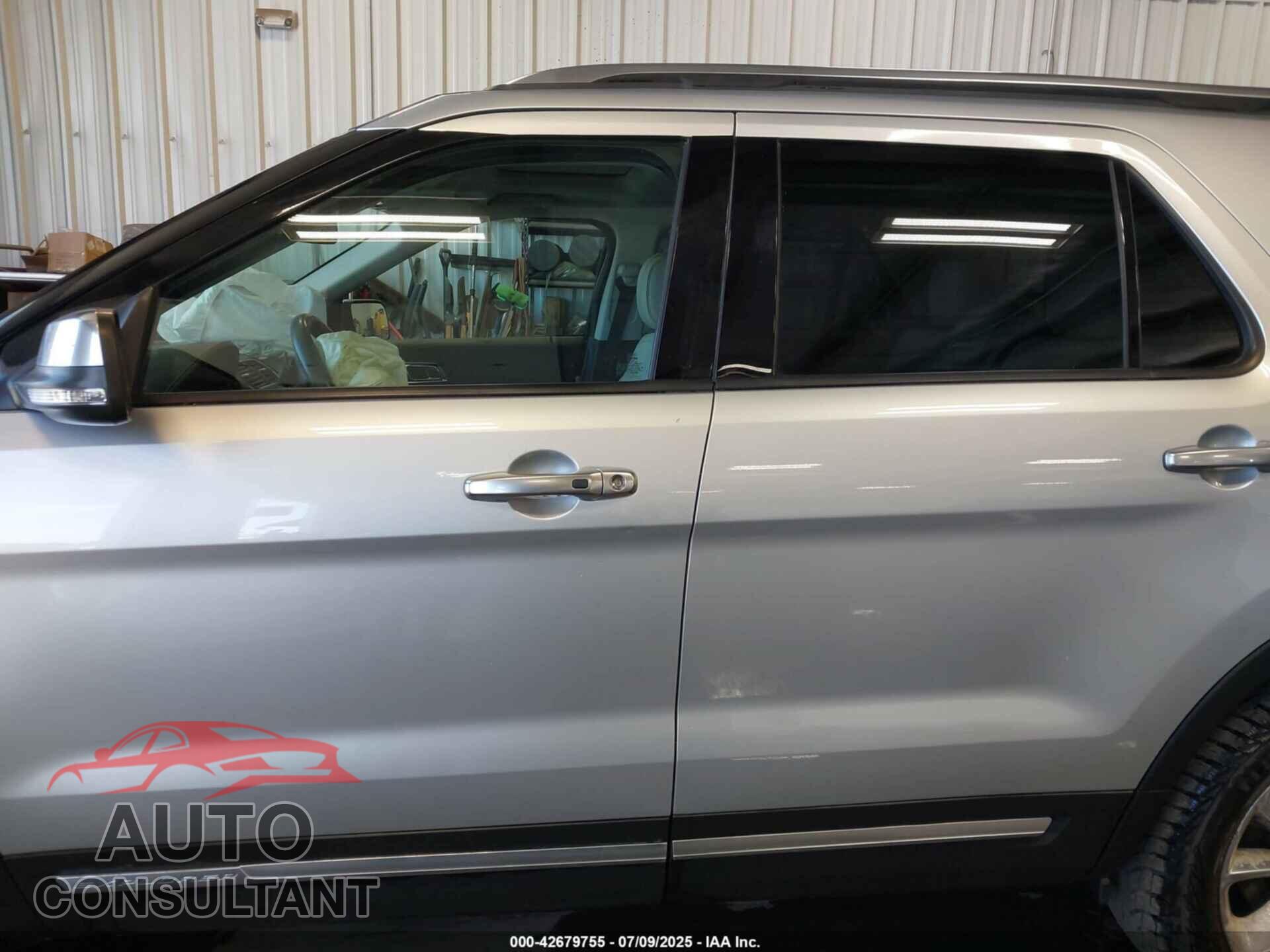 FORD EXPLORER 2018 - 1FM5K8HT1JGB31021