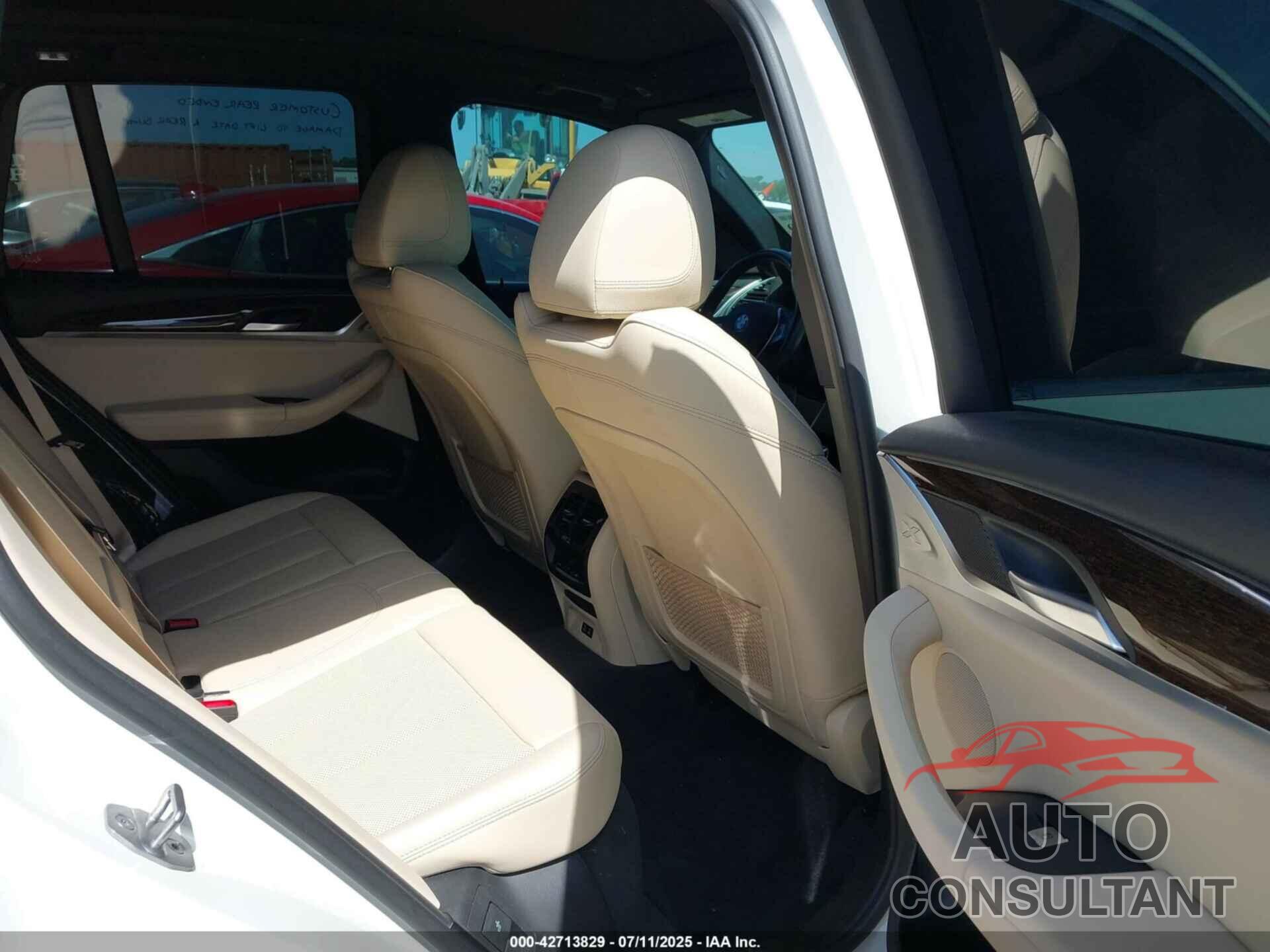 BMW X3 2022 - 5UX43DP03N9J50255
