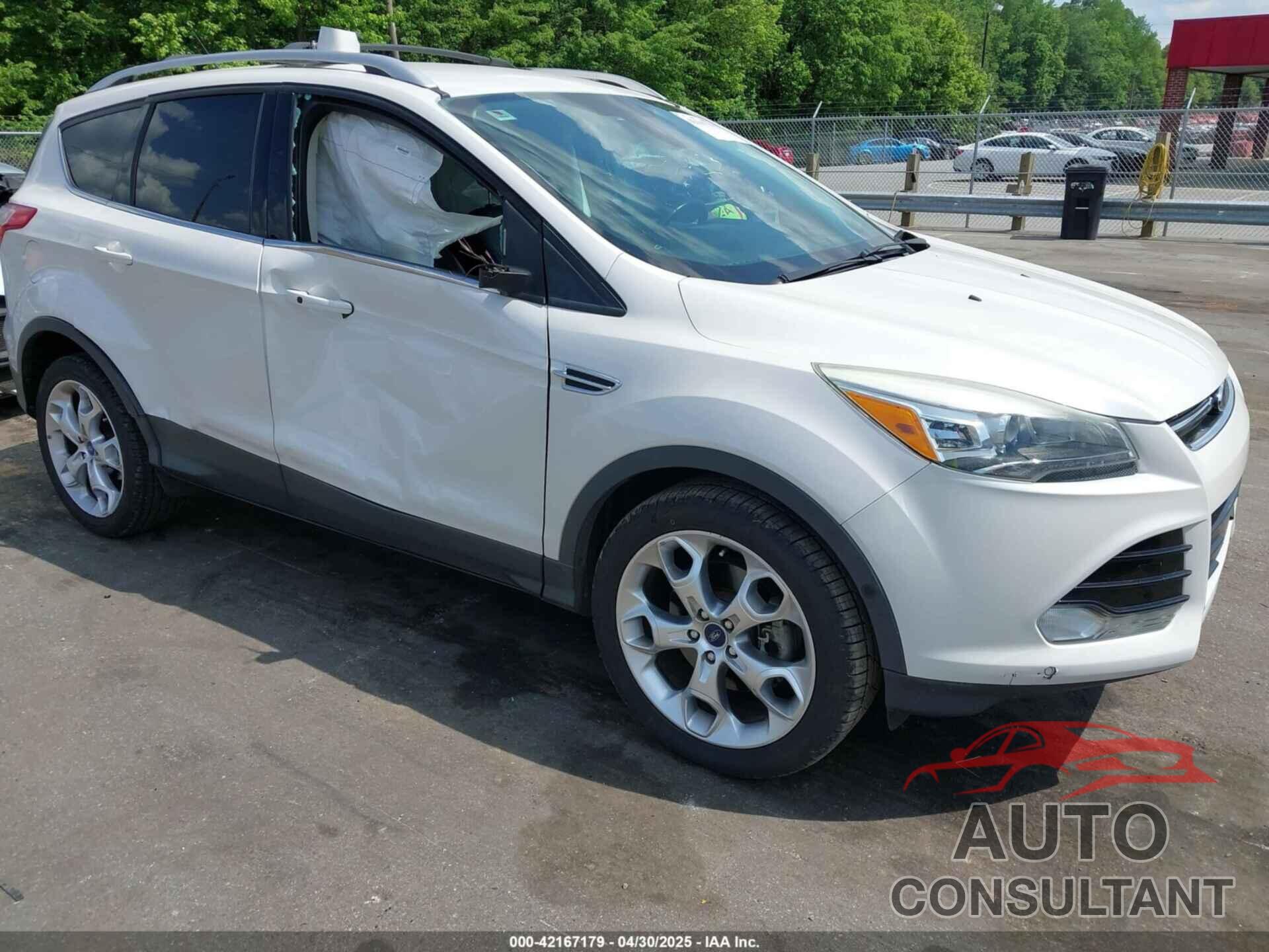 FORD ESCAPE 2013 - 1FMCU0J95DUB55877