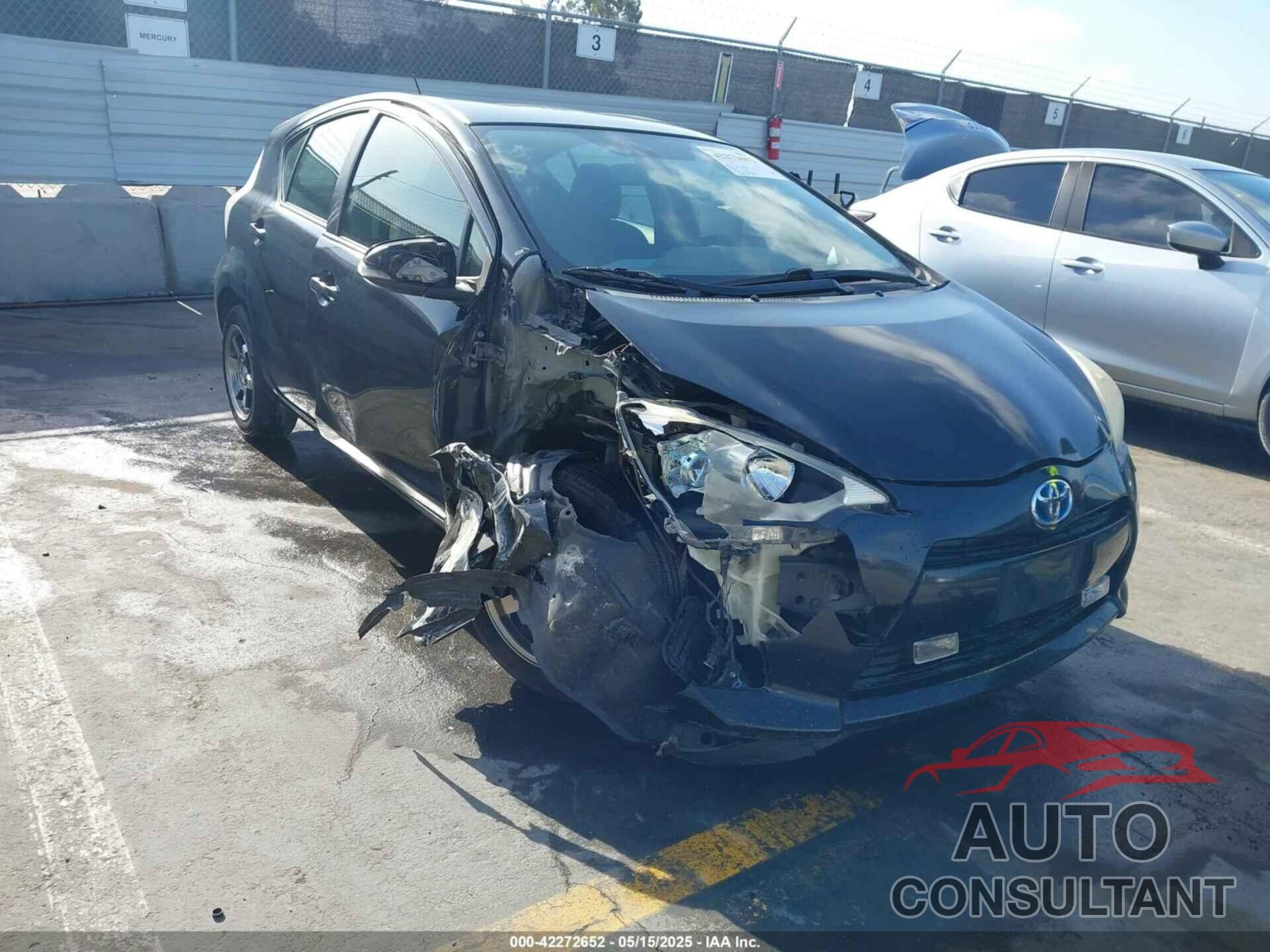 TOYOTA PRIUS C 2012 - JTDKDTB3XC1021183