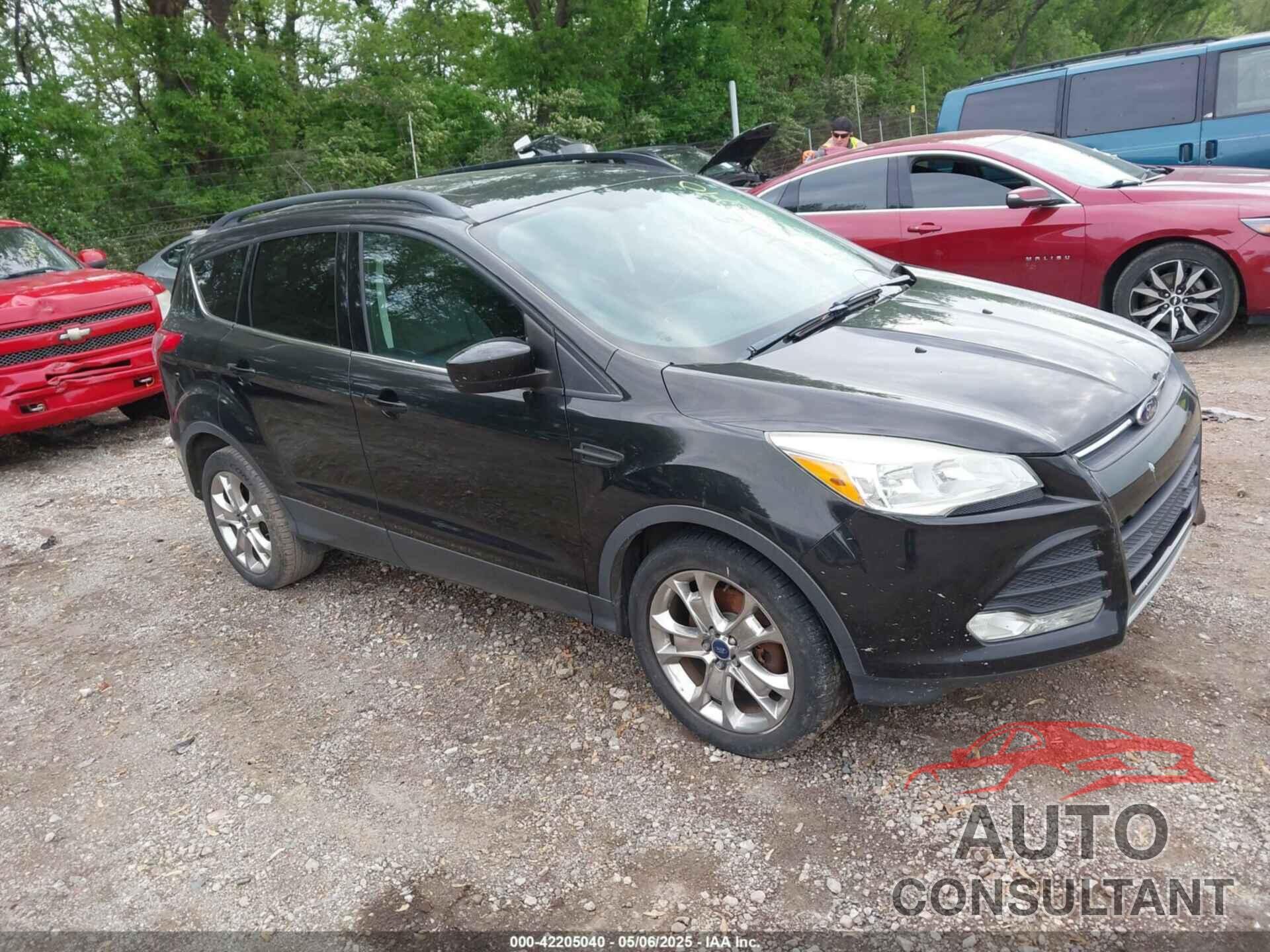 FORD ESCAPE 2014 - 1FMCU9G9XEUD39077
