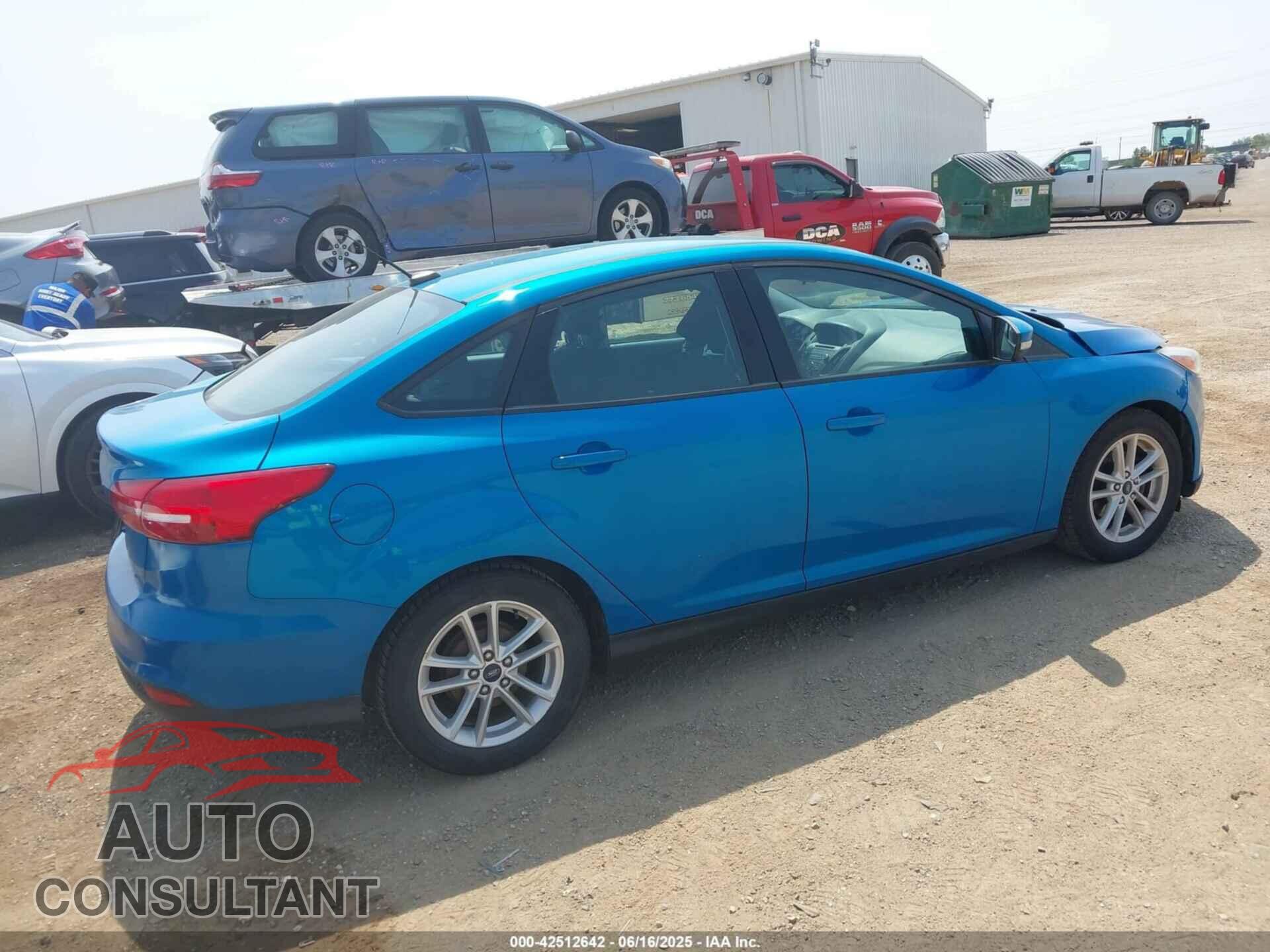 FORD FOCUS 2017 - 1FADP3F26HL242802