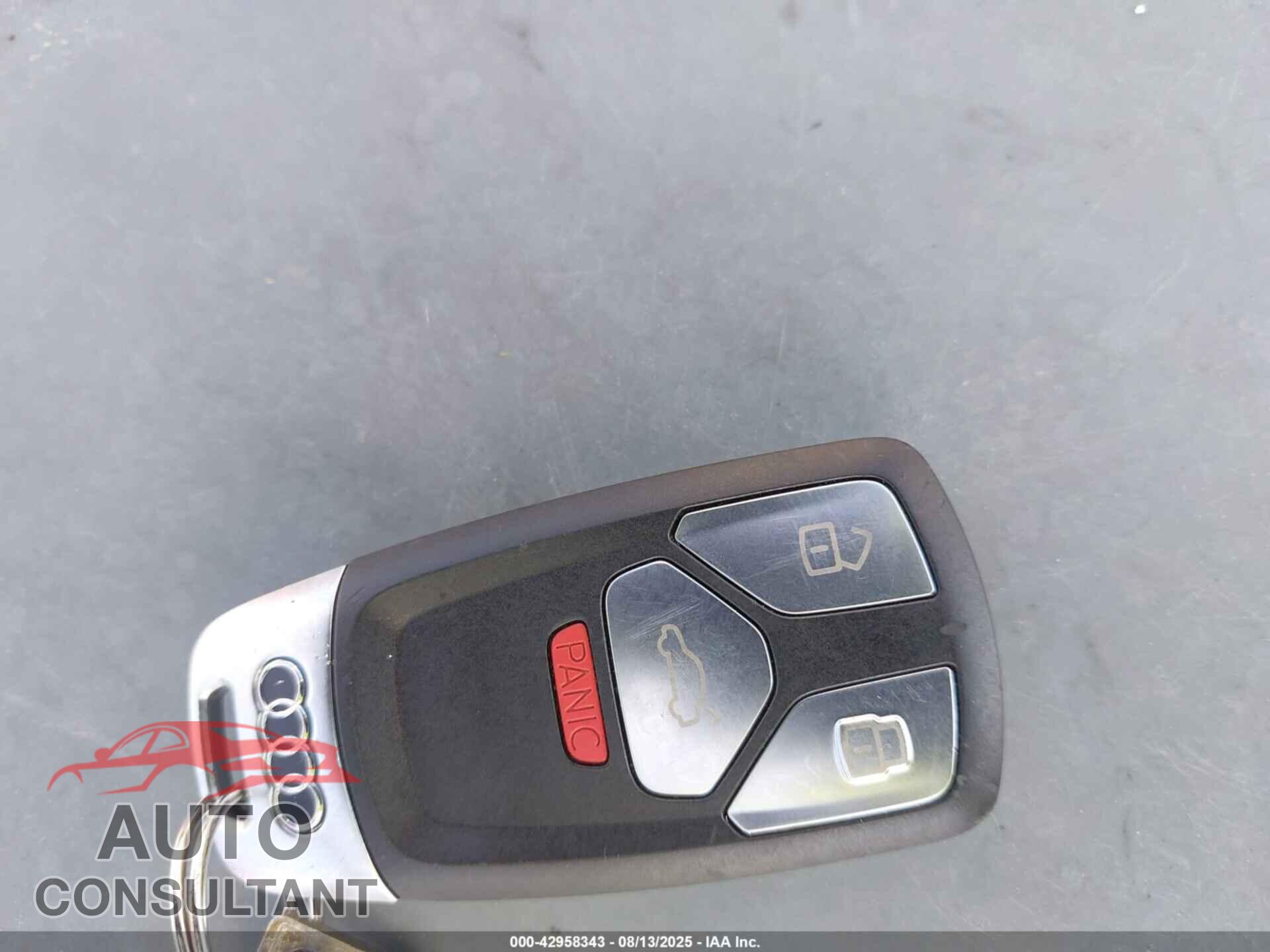 AUDI Q7 2017 - WA1AAAF76HD041131