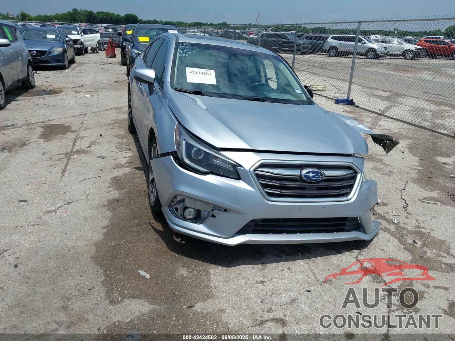 SUBARU LEGACY 2019 - 4S3BNEN60K3029651