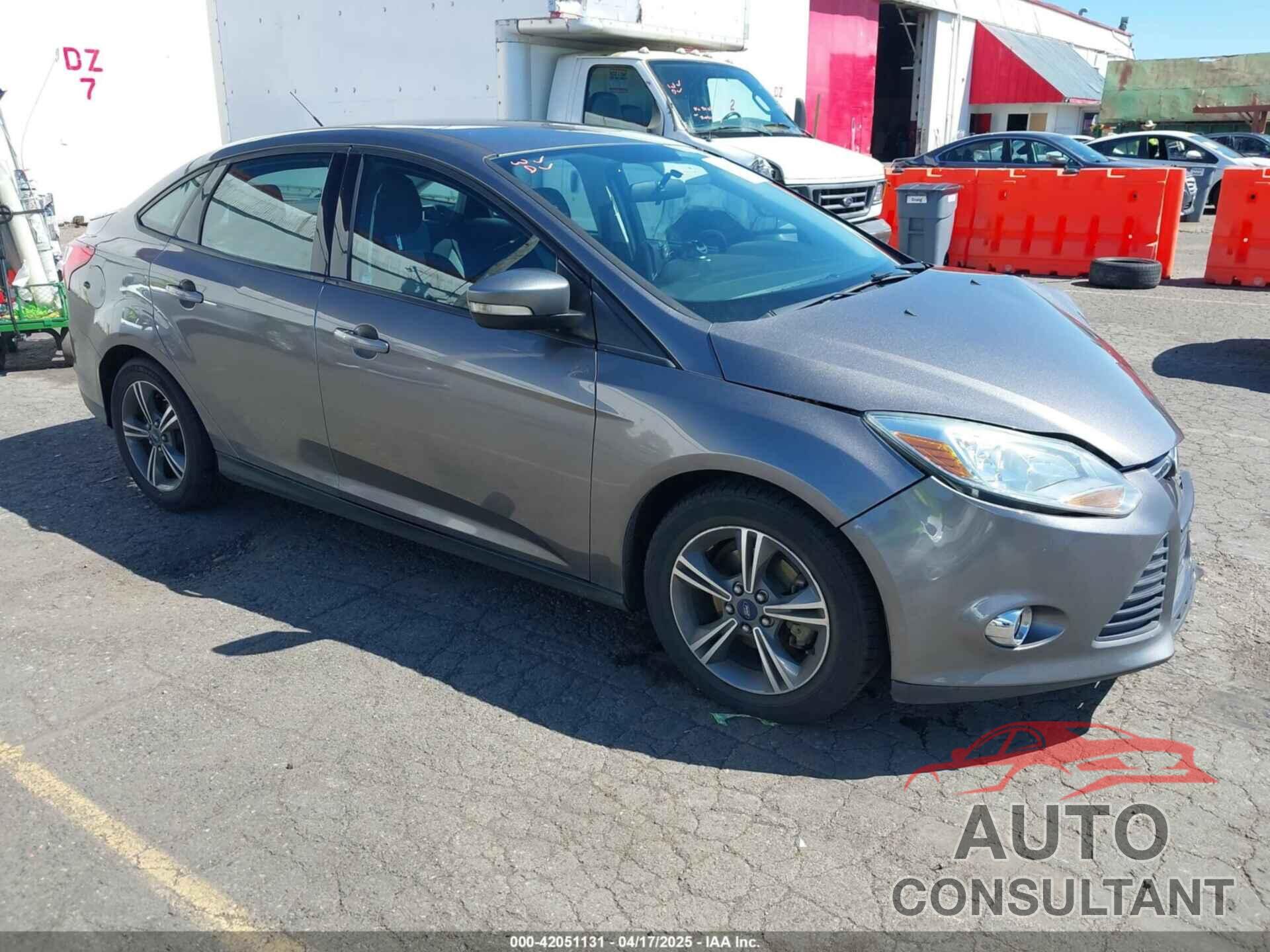 FORD FOCUS 2014 - 1FADP3F21EL276965