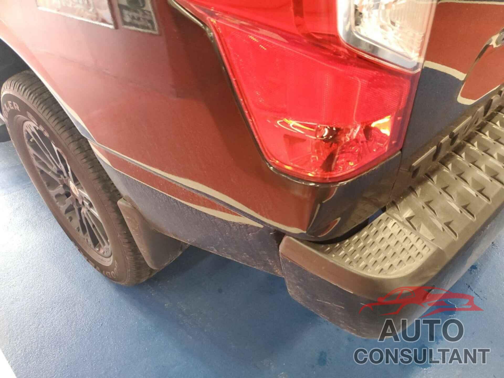 NISSAN TITAN 2019 - 1N6AA1E52KN530677