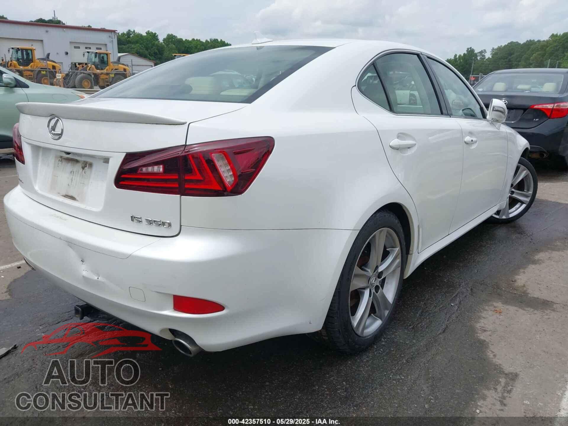 LEXUS IS 350 2011 - JTHBE5C25B5027770