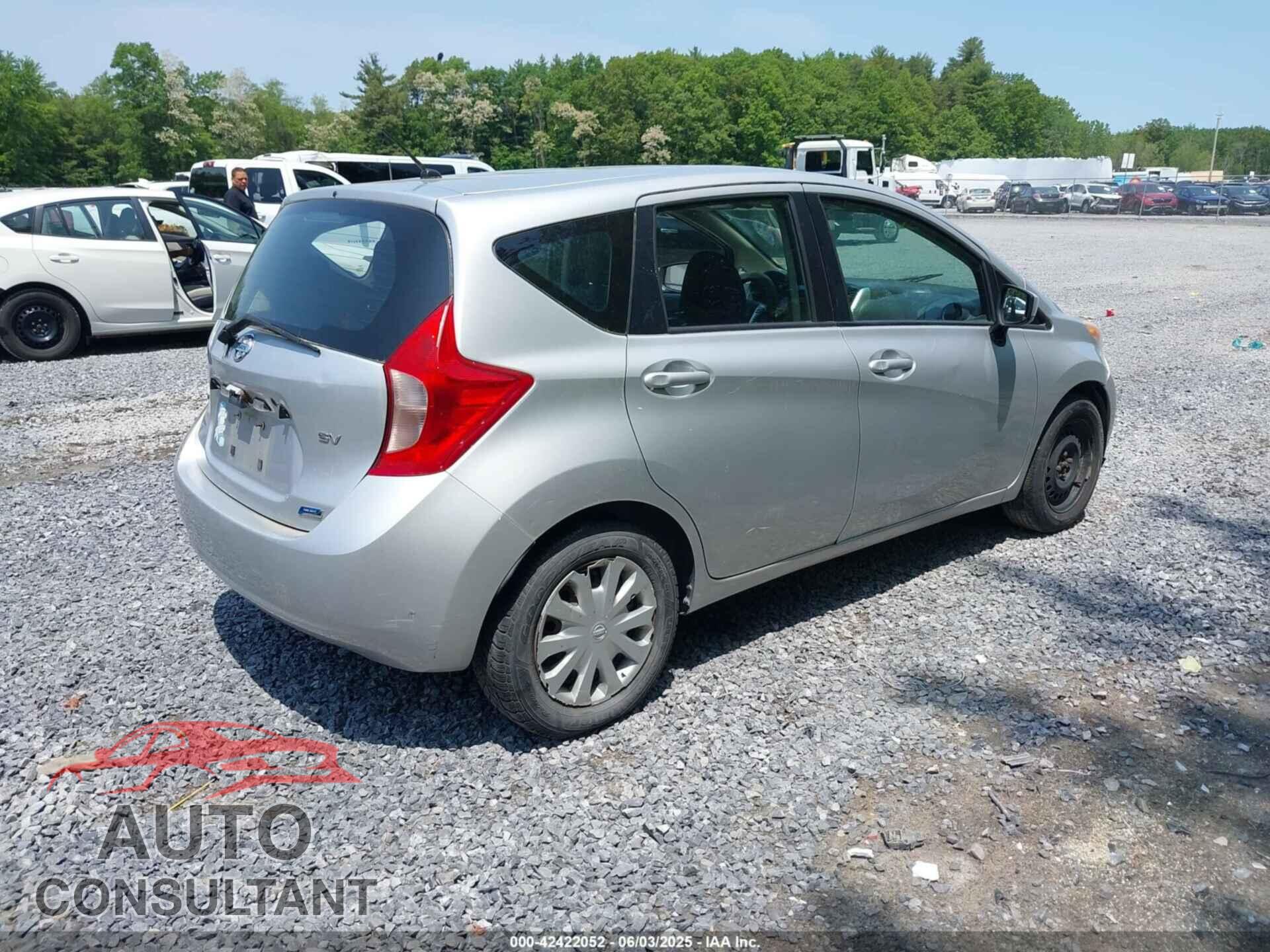 NISSAN VERSA NOTE 2015 - 3N1CE2CP0FL408824