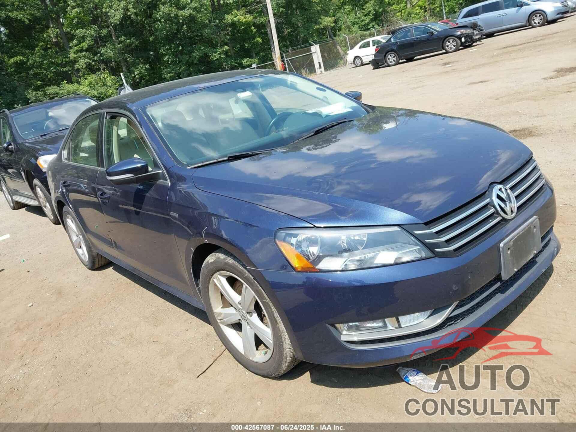VOLKSWAGEN PASSAT 2015 - 1VWAT7A32FC117757