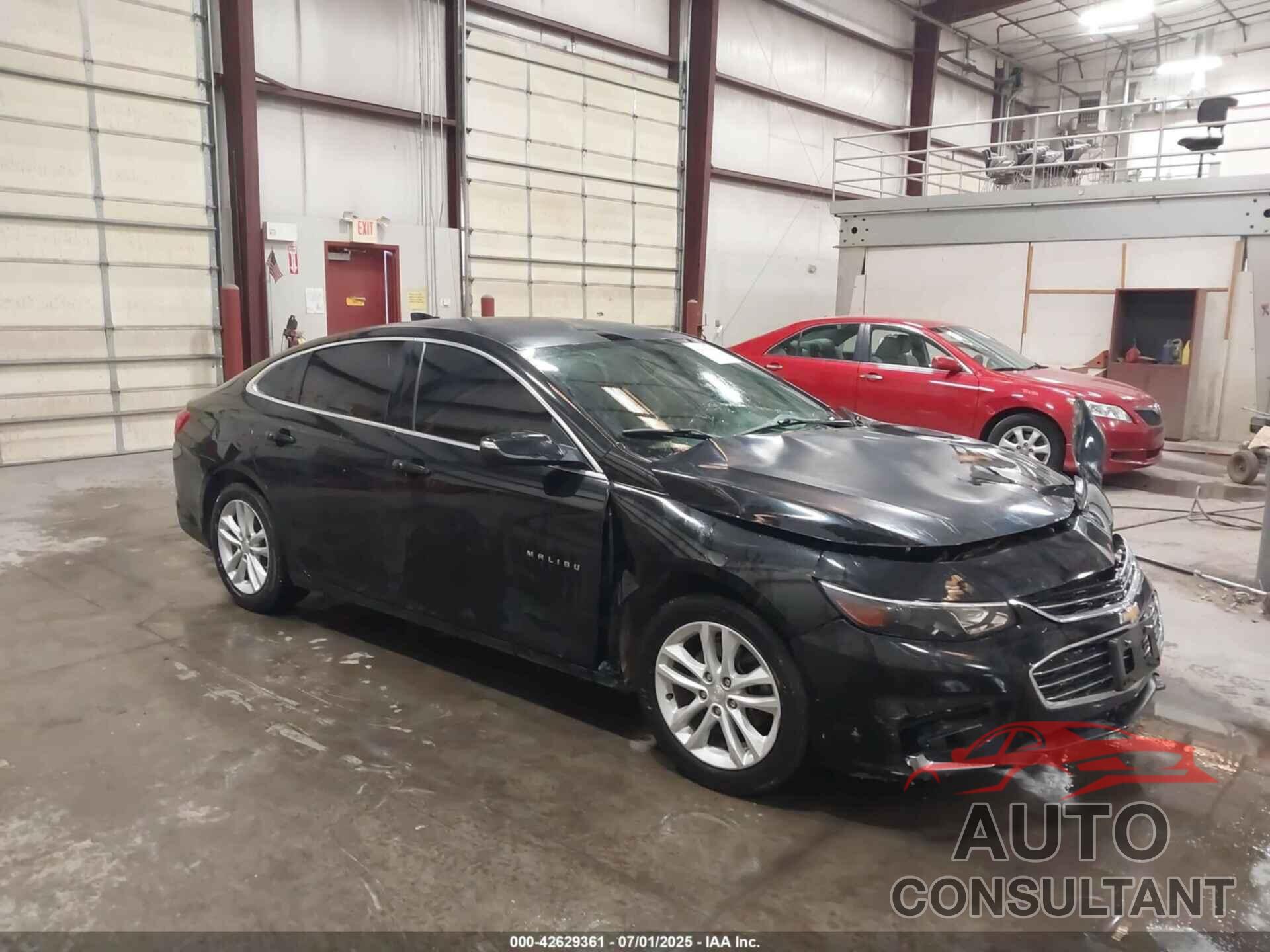 CHEVROLET MALIBU 2017 - 1G1ZE5ST8HF209369