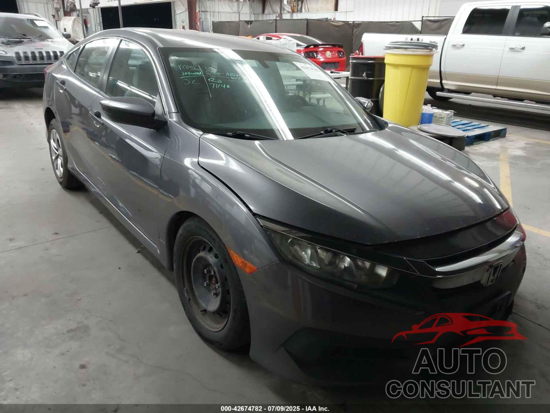 HONDA CIVIC 2018 - 2HGFC2F55JH524503